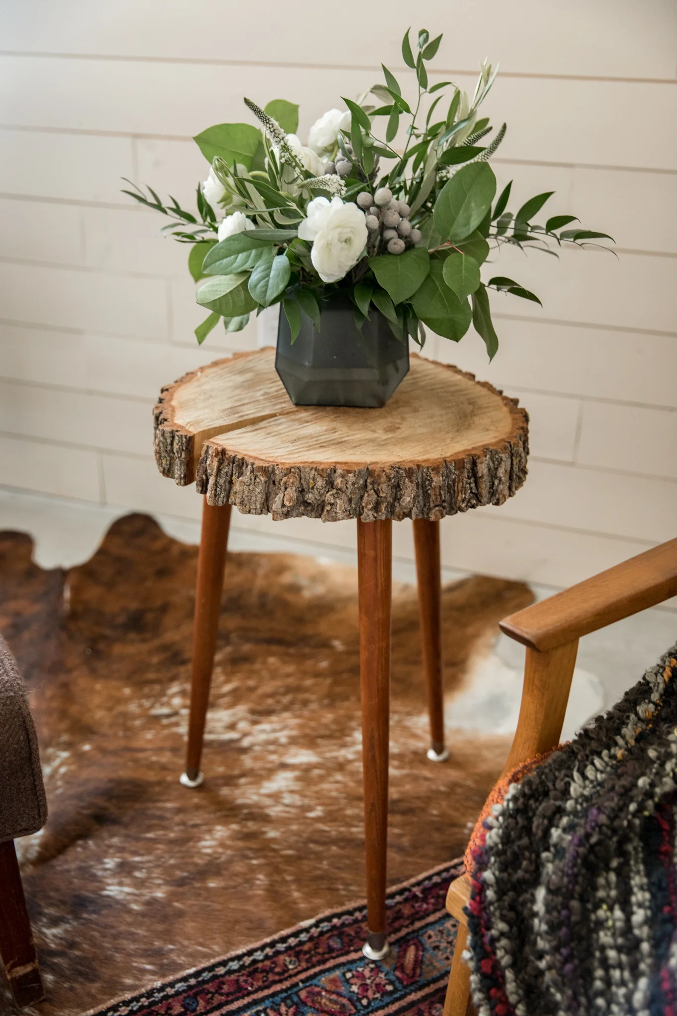 Christa Table