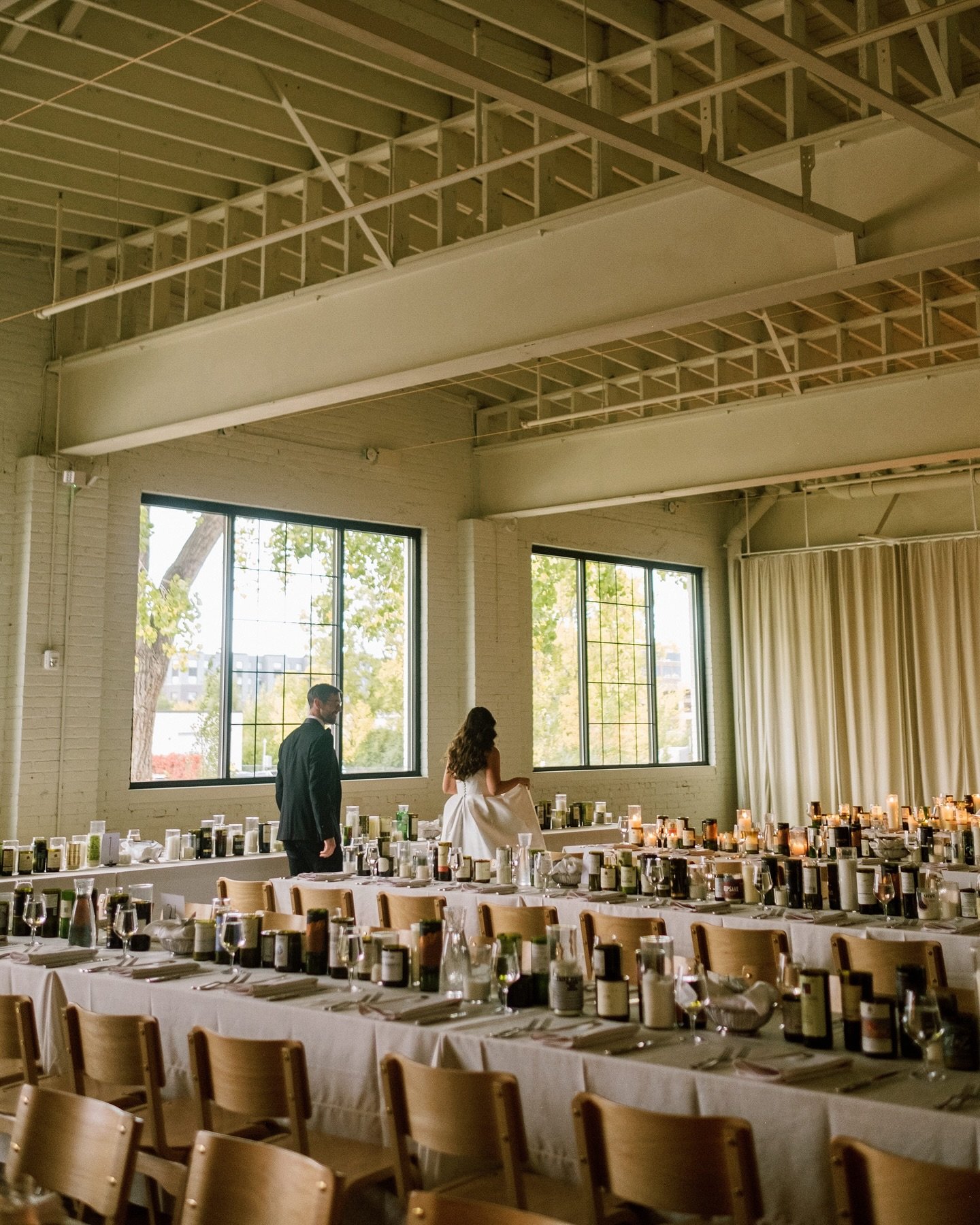 Let&rsquo;s make your wedding day feel like an extension of your story as a couple. Welcome your guests into a day full of celebrating the life that the two of you are building. 
⠀⠀⠀⠀⠀⠀⠀⠀⠀
Photo: @theautumndog
Venue: @_thelowlands
Coordination: @esse