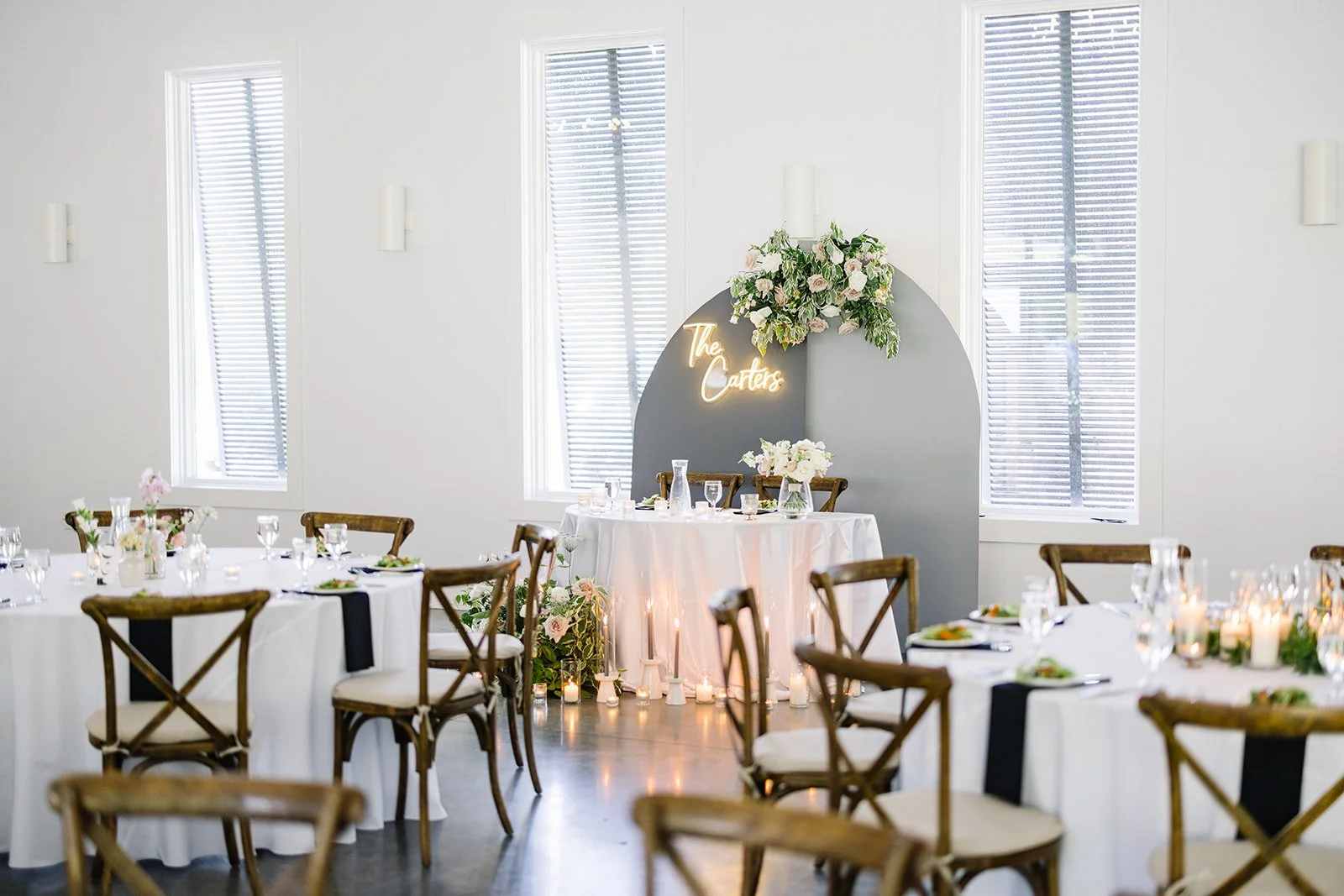 Sweetheart Table | Minneapolis Wedding | Modern Elegance