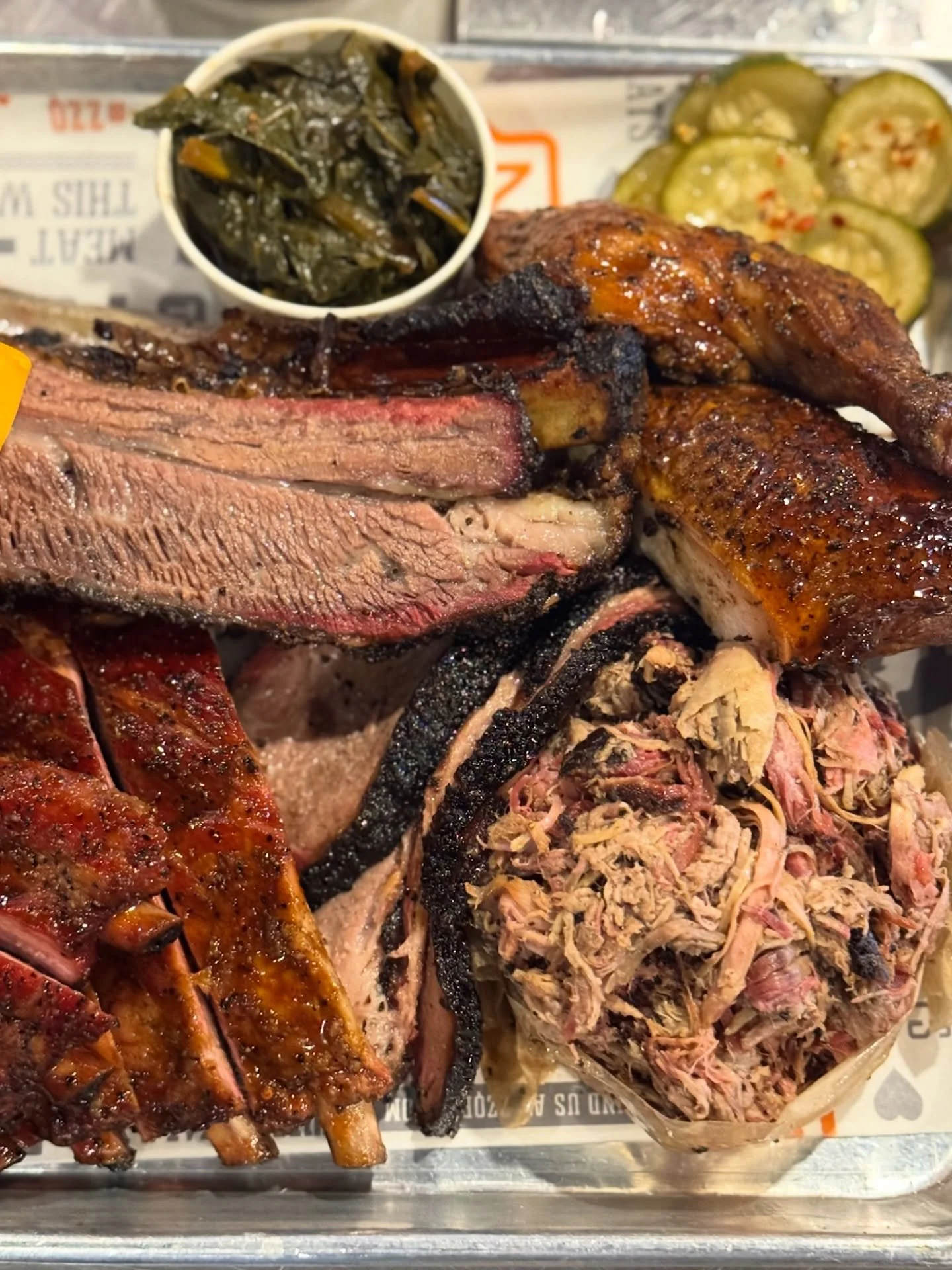 Tray of the day!😲 Beef, pork, and chicken to cover all of the (meat) bases plus some greens.