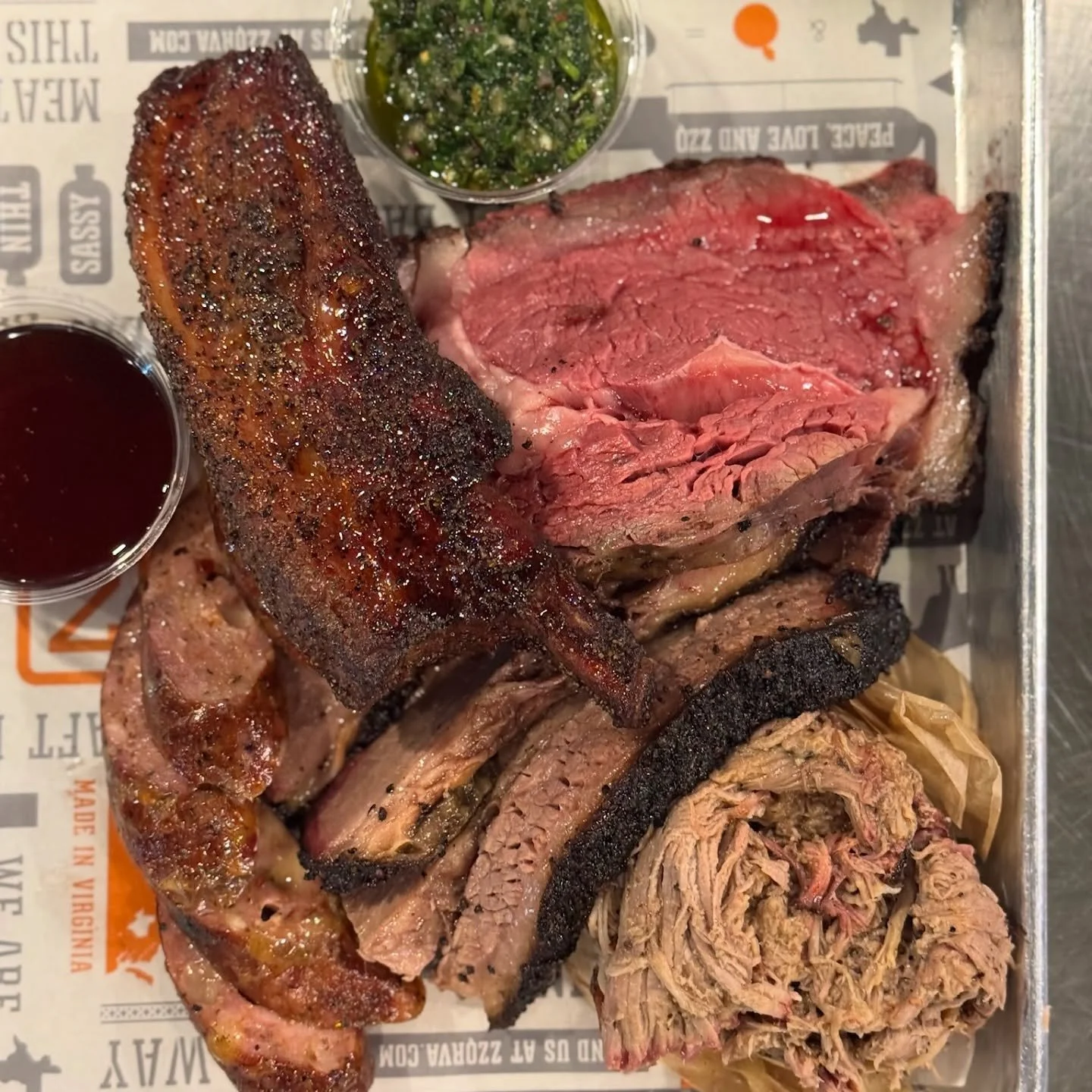 If your platter doesn&rsquo;t look like this on a Sunday, did you even come to ZZQ? 😜 Prime Rib and Bacon Ribs are blessing the board today and our doors open at 11:00. See y&rsquo;all soon! 🤠