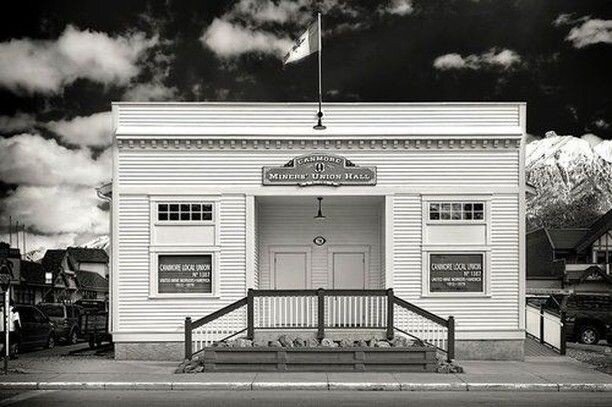 The Town of Canmore bought the Union Hall in 1994 and since then, the building has seen interior renovations, including a $90,000 kitchen renovation in 2006 completed in 30 days with all costs covered by grants, donations and volunteer labor. 👩&zwj;