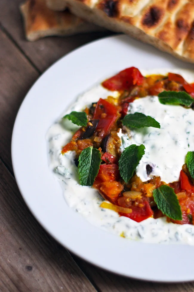 SÜCHTIG NACH... AUBERGINE MIT JOGHURT