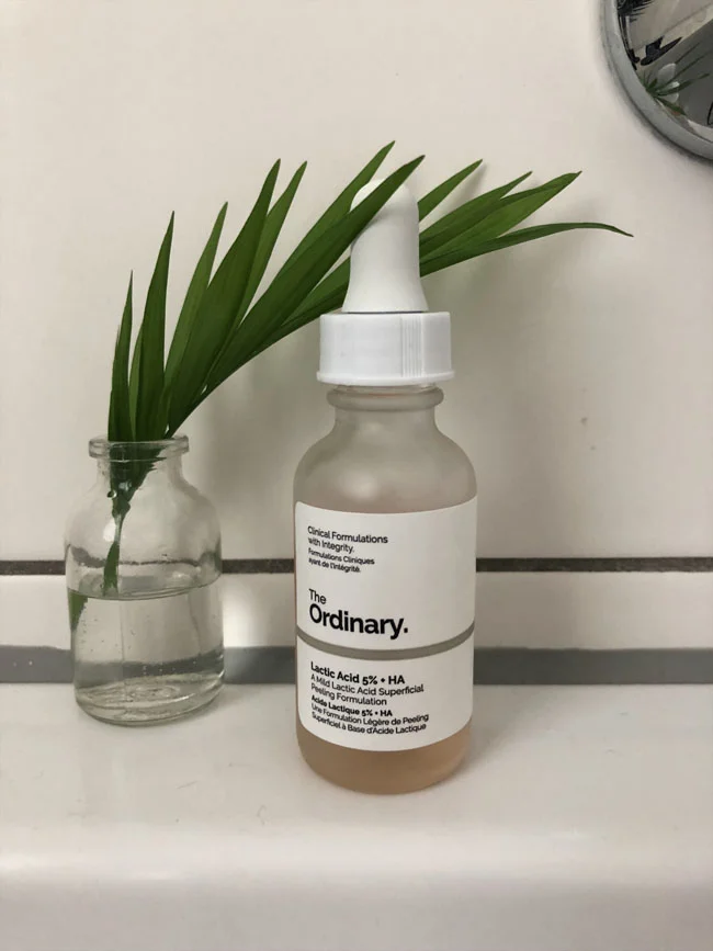 Lactic Acid 5% + HA von The Ordinary.