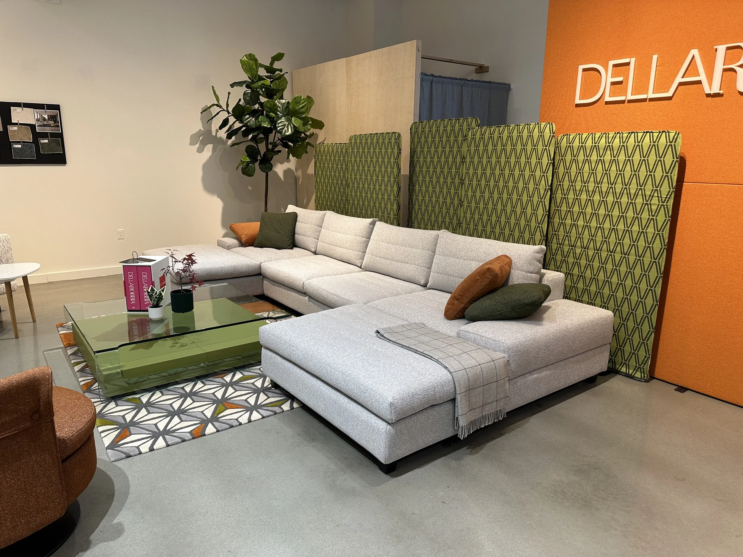 BRODY // AC-2245 SECTIONAL