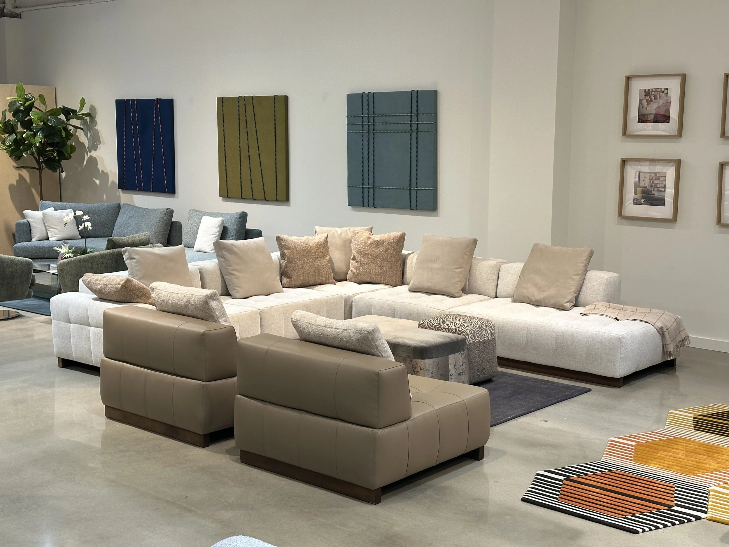 PIPER // AC-2244 SECTIONAL