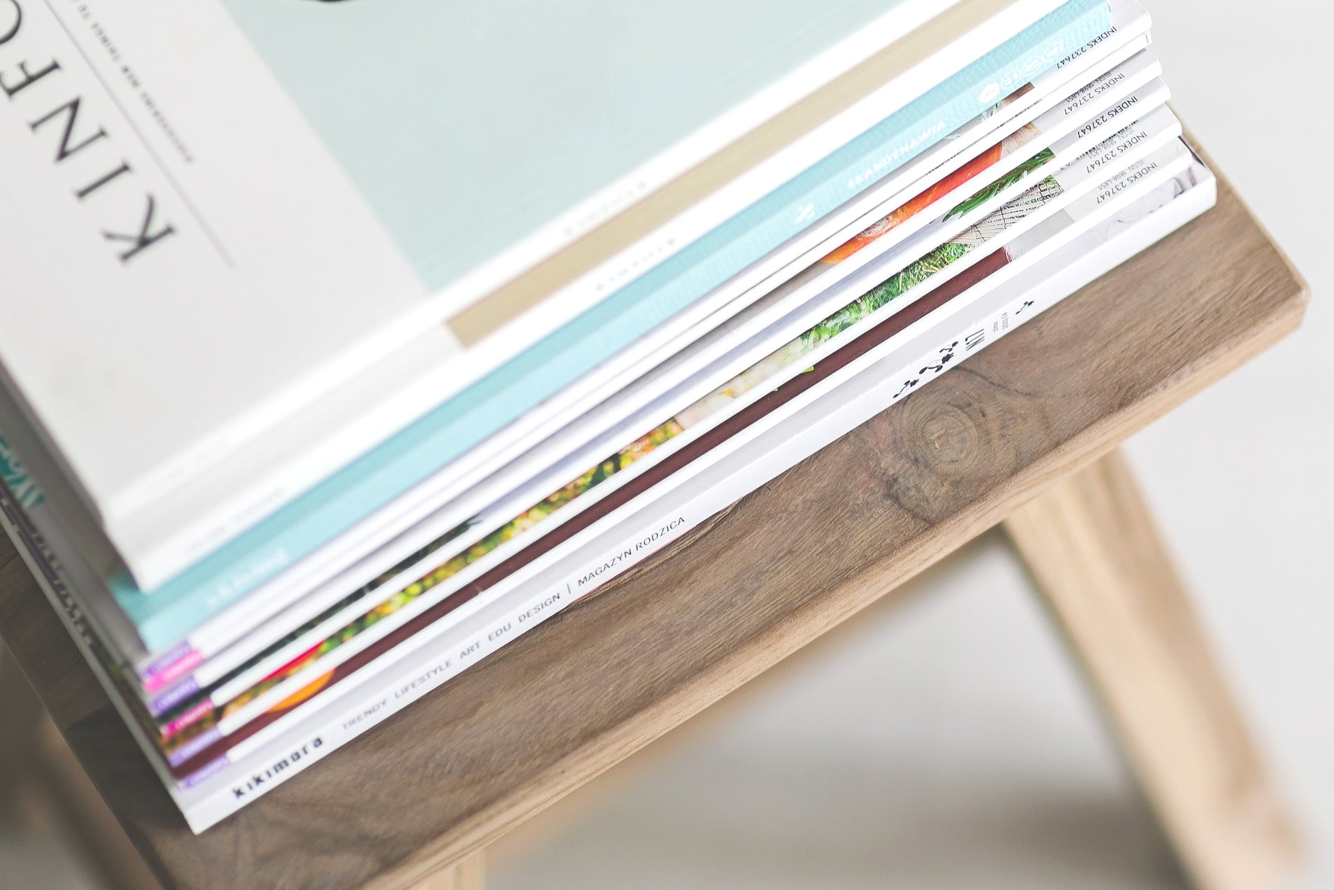magazines-reading-stack-6664.jpg