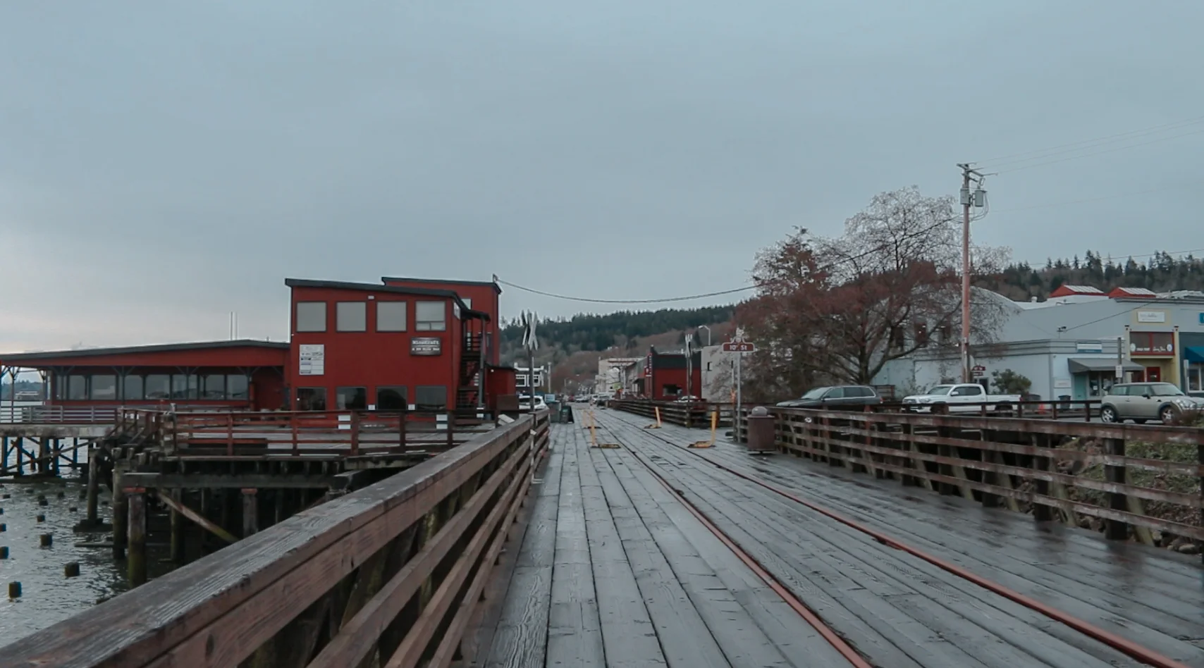 walkway.jpg