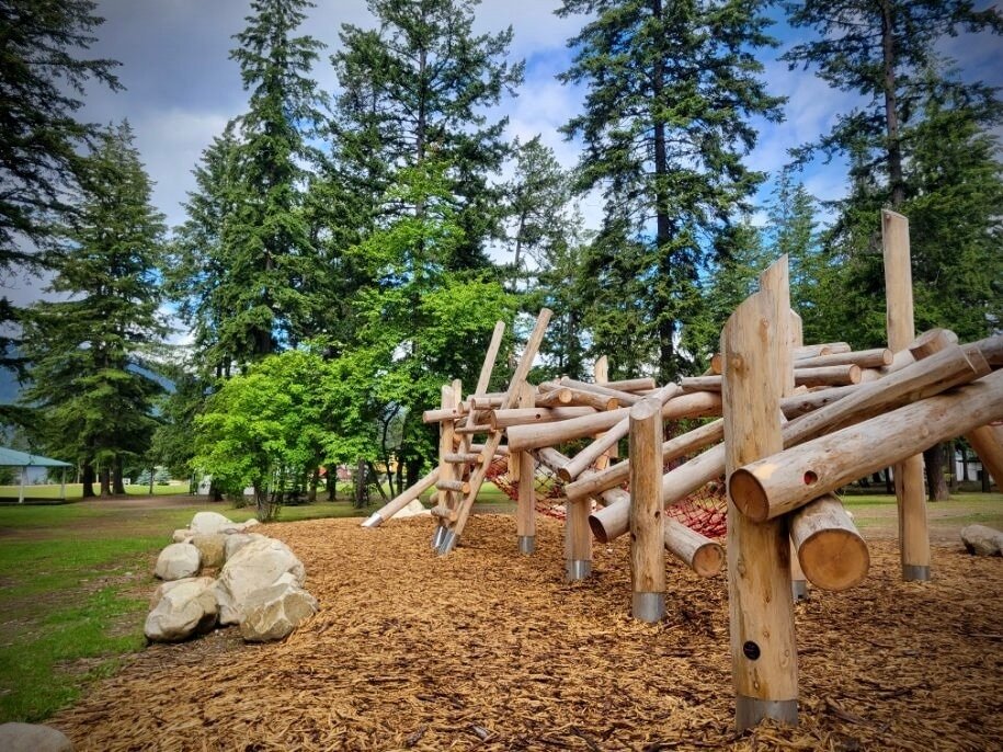 Nakusp Natural Adventure Playground ⁠
Nakusp, BC⁠
⁠
Large Log Climber⁠
⁠
#adventurearchitecture #naturalplay #logclimber #timber #bcwood #madeinbc #madeincanada #sustainable #naturebased #play #playtheory #riskyplay #earlychildhood #explore #craftsma