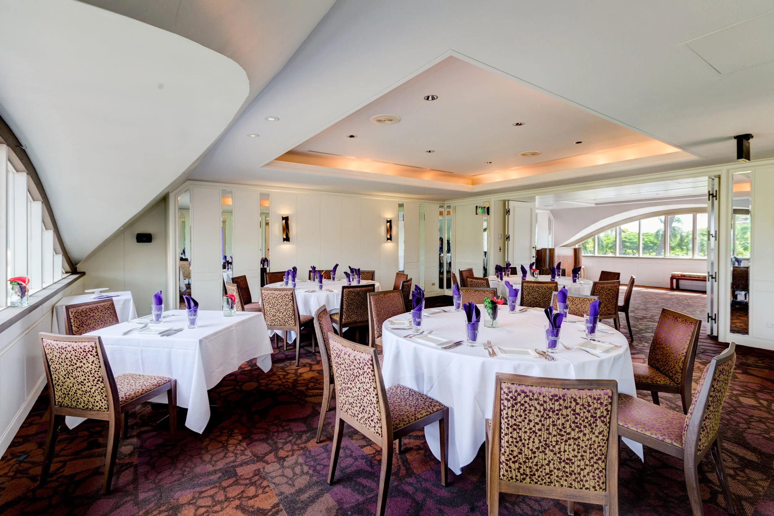 Roy's Ko Olina-Group DiningRoy's+Hawaii_PDR+-+Top+of+Roy's__pc+Craig+Bixel_09-2017-6.jpg