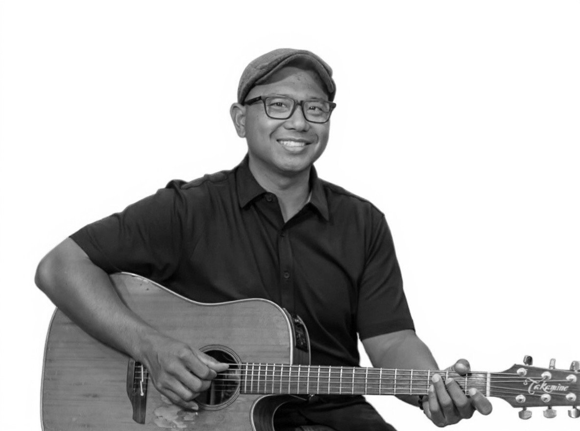 Live Music: Randy Allen