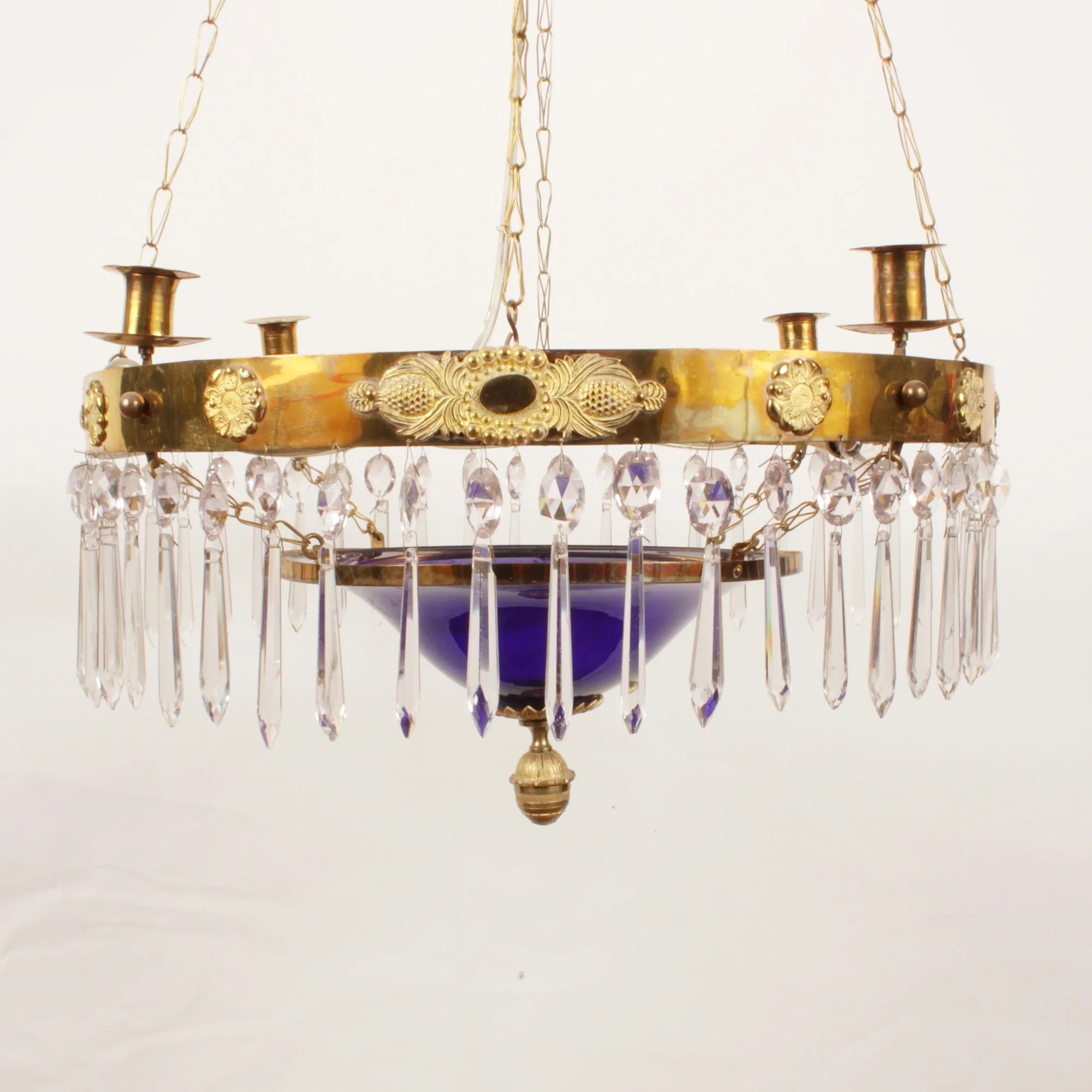 Ljuskrona med blå skål Hagelins Antik 180528 2