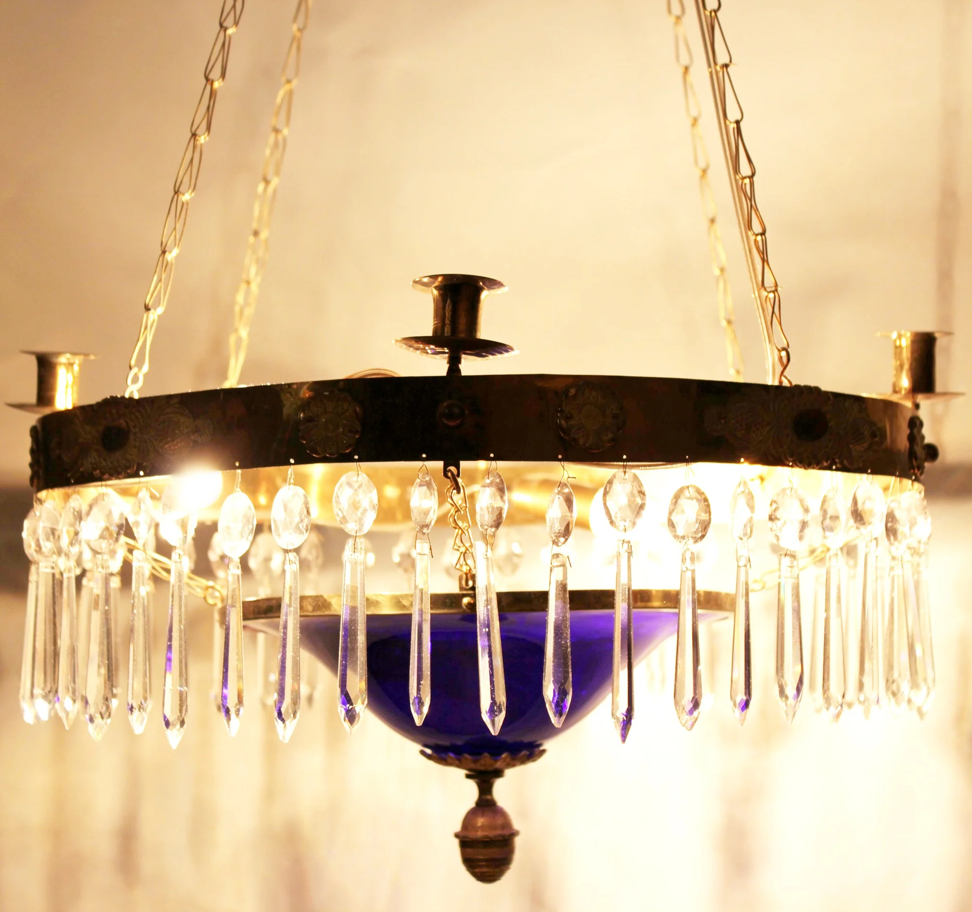 Ljuskrona med blå skål Hagelins Antik 1805284