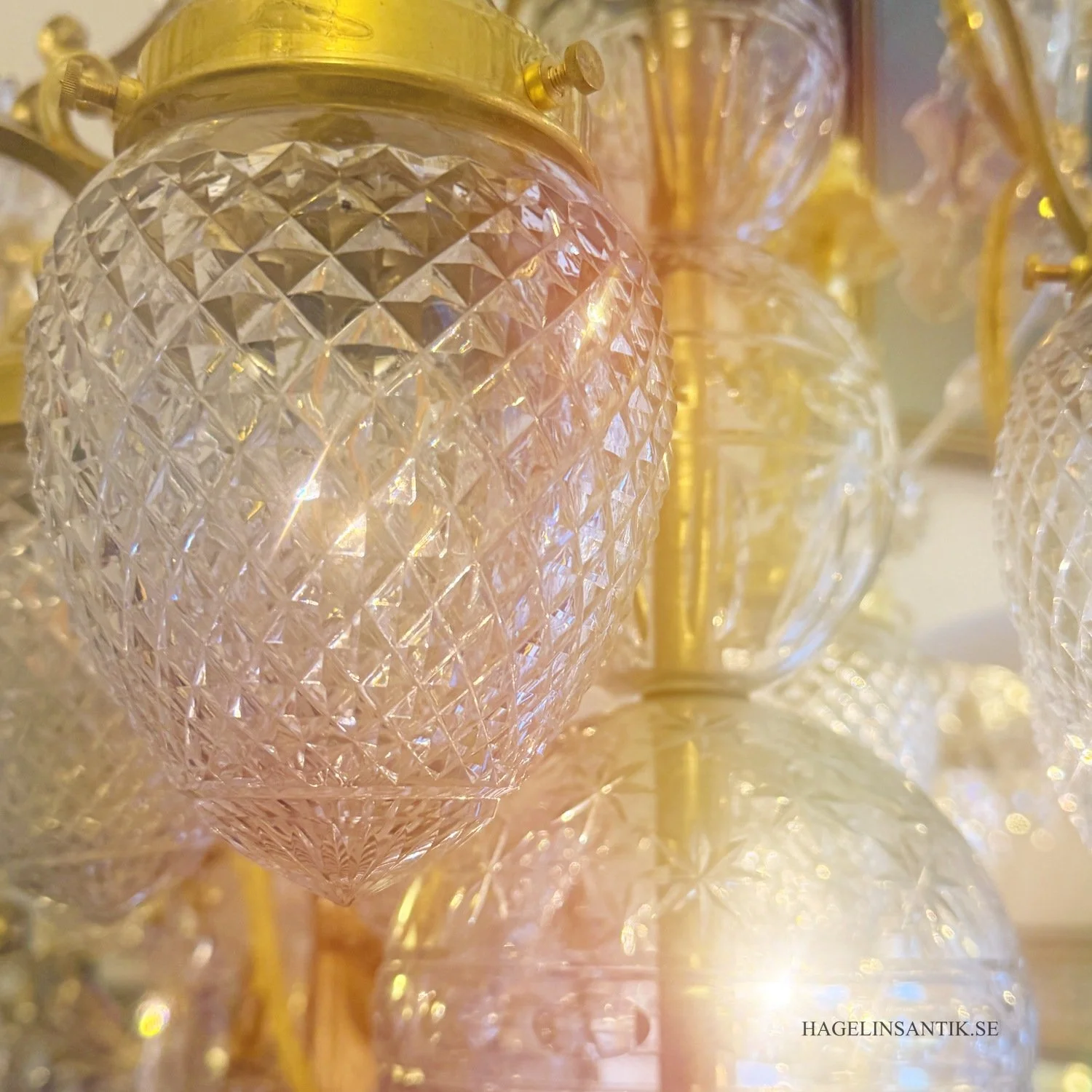 ljuskrona enorm rokoko 09.JPG