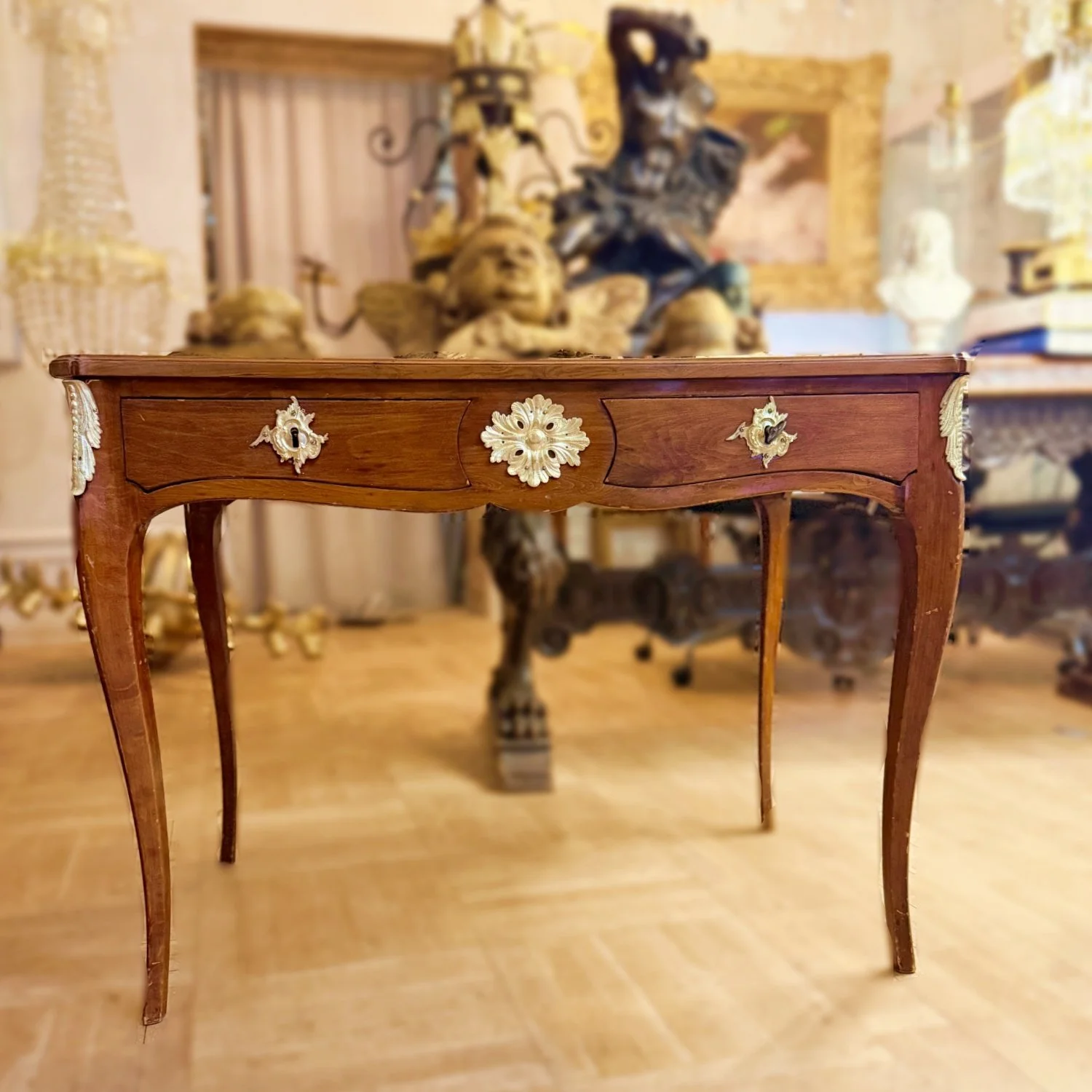 Rokokobord, 1700-tal – renoverat Sverige