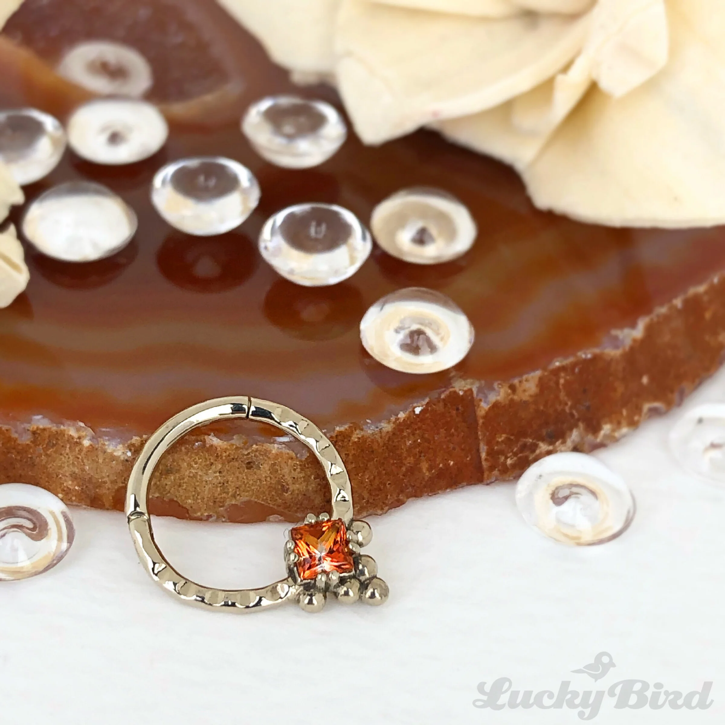 White Gold / Poppy Topaz