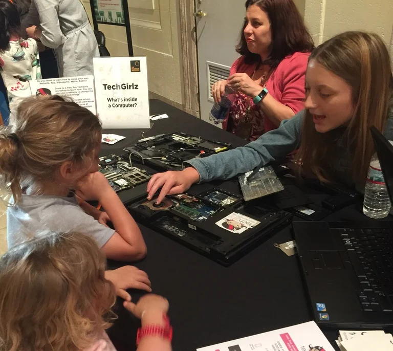 techgirlz10.jpg