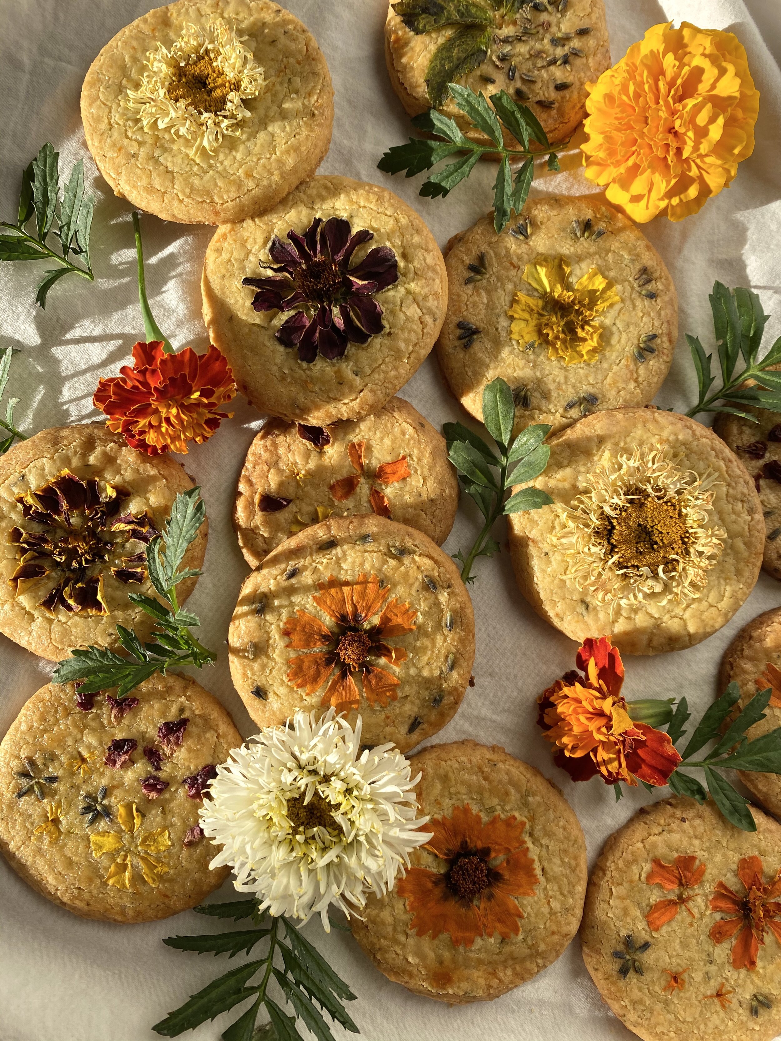 Edible Flower Cookies 