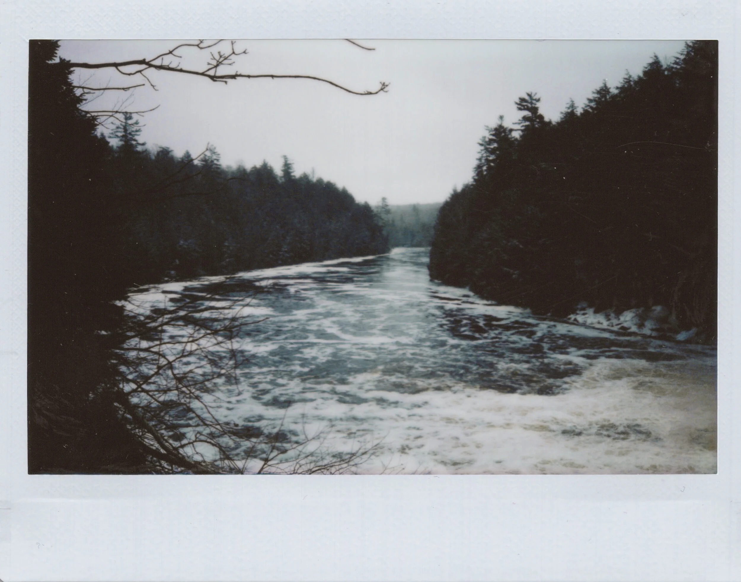 04.04.20-Tahquamenon Falls 3.jpeg
