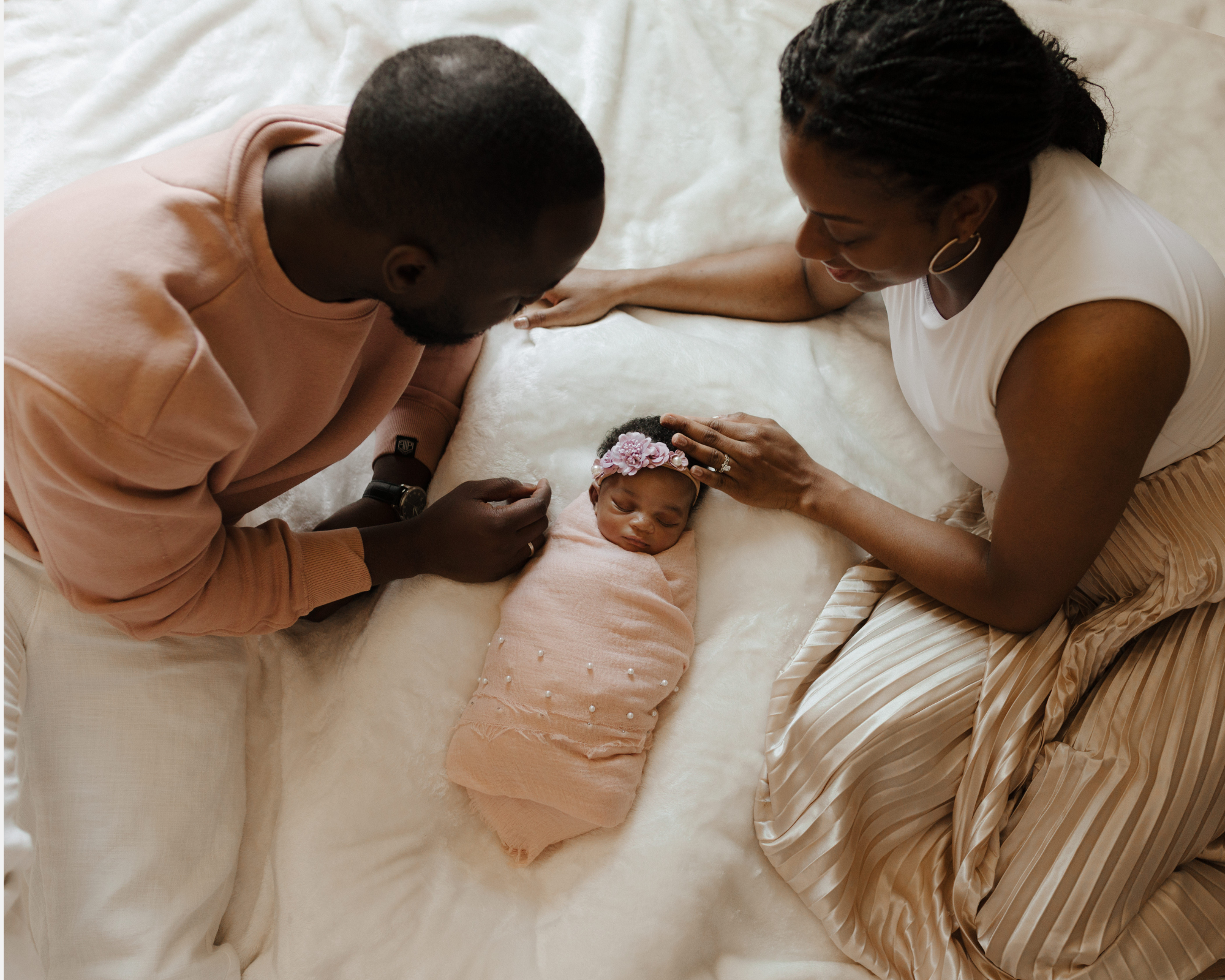 Metro Detroit Family Newborn Photographer Michigan In-Home Session (3).png