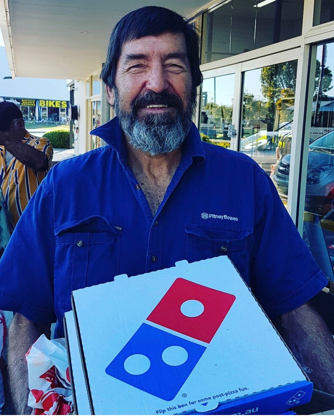 Domino’s Tugun donates more than 1,000 safe, hot meals to locals in ‘knead’ — Domino's Newsroom