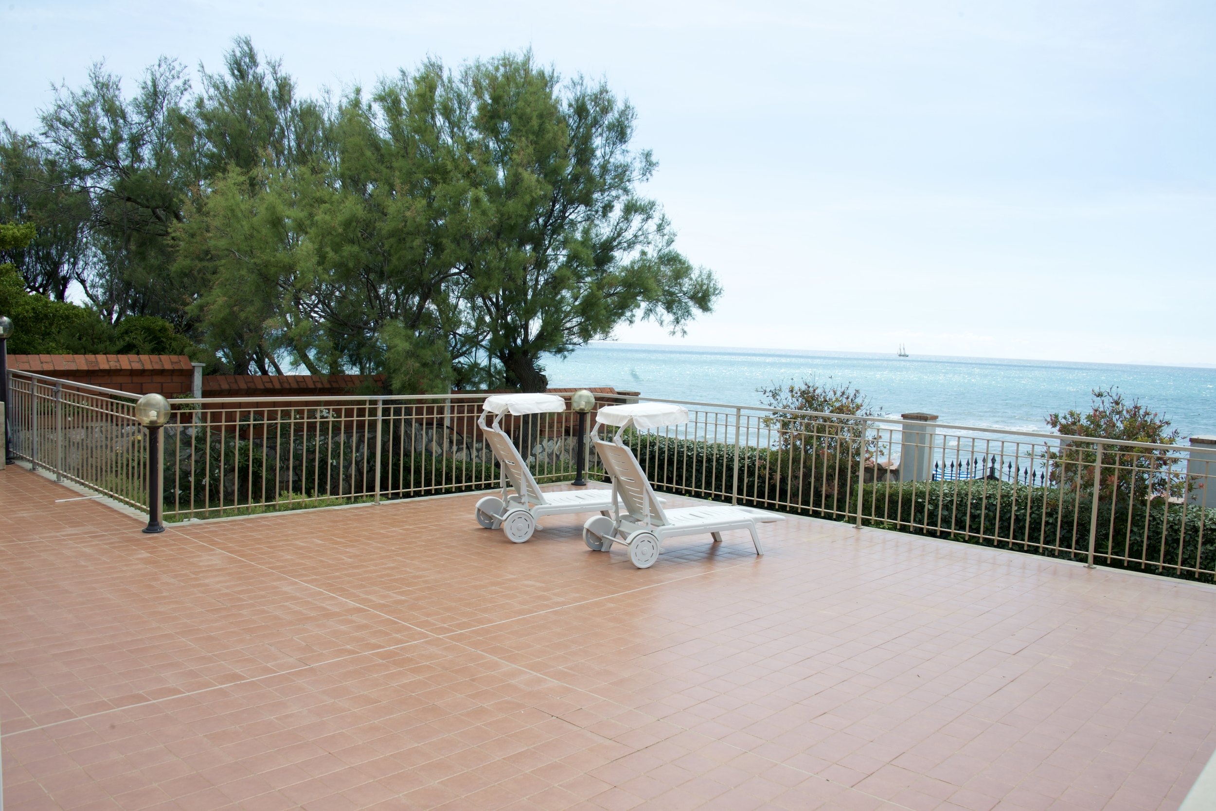 Appartamenti  Vacanza sulla spiaggia a San Vincenzo – Vacanze al mare in Toscana 