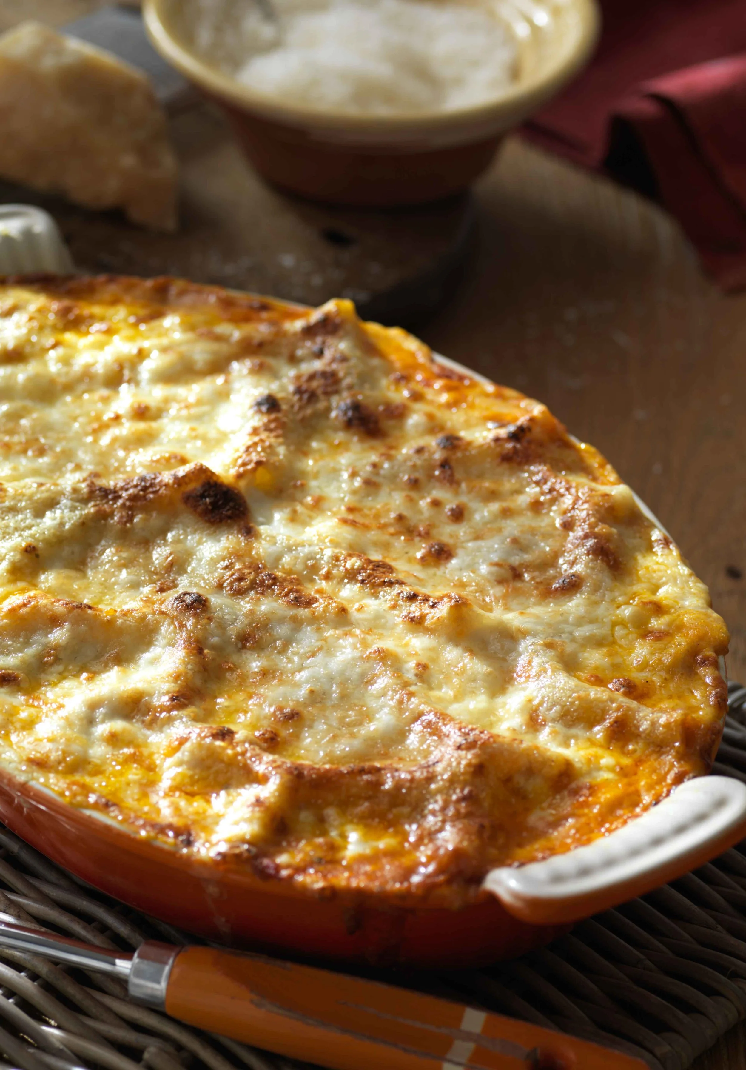 DolmioLeCreuset_4046NW.jpg