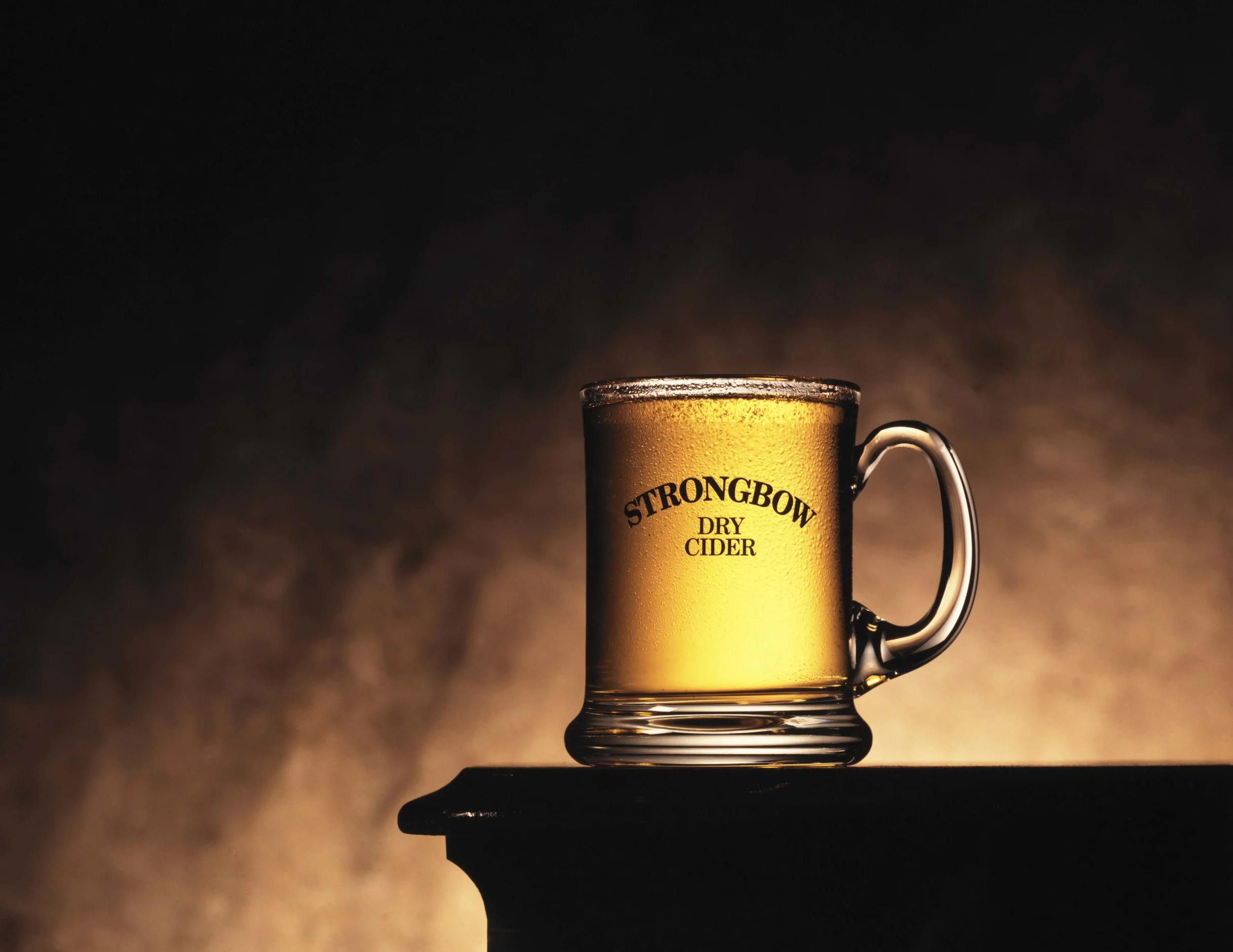 strongbow-cider-lightest-001NW.jpg