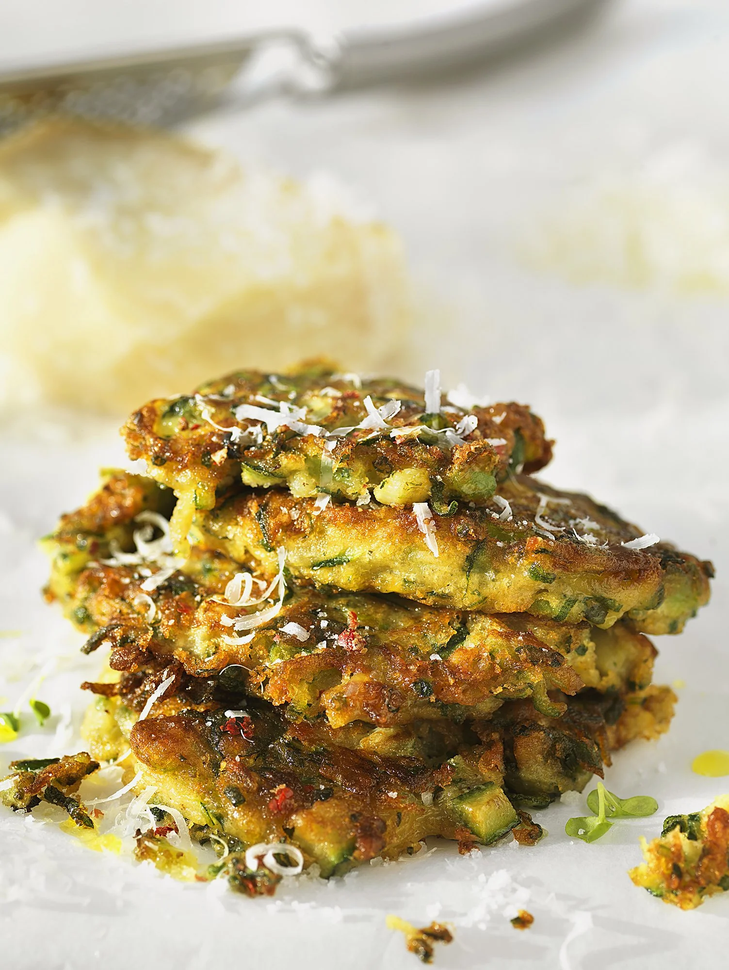 Courgette_Fritters_edit5_11344722_web.jpg