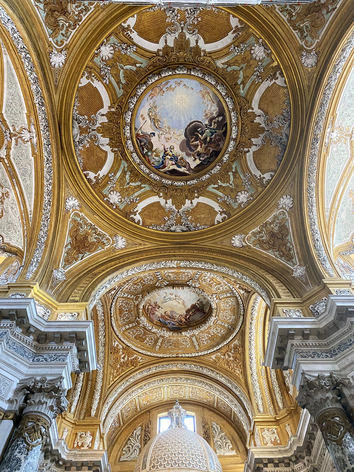 VeniceDistilled_SusanS_ChurchCeilingCloser_2958_web.jpg