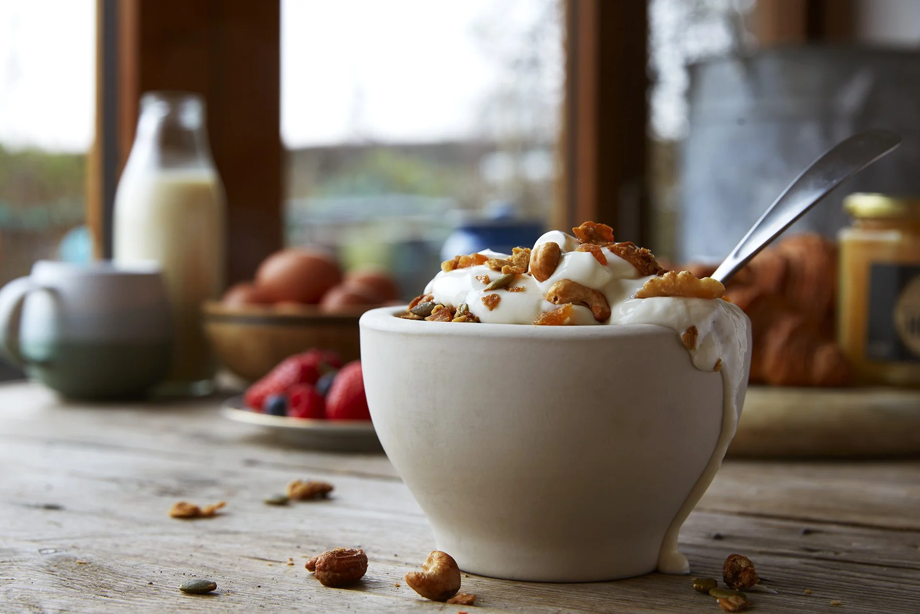 Granola_Yoghurt_RedFruit_SxPeasant1_035_web.jpg