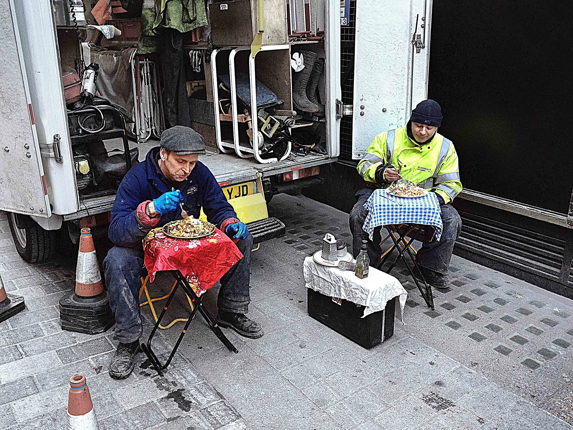 Al_Fresco_dining_clean_web.jpg