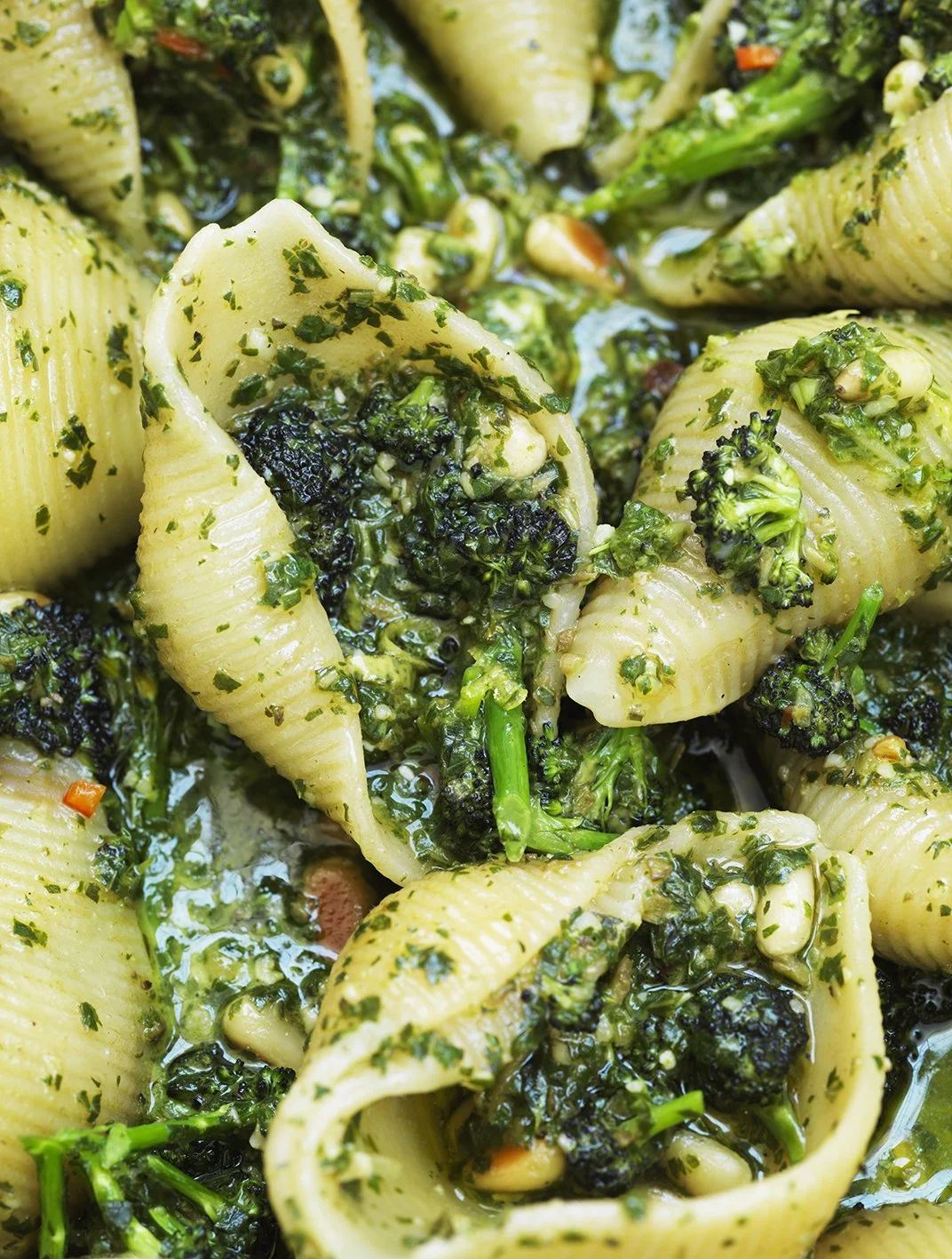 BroccoliPestoEdit2_10023_web.jpg