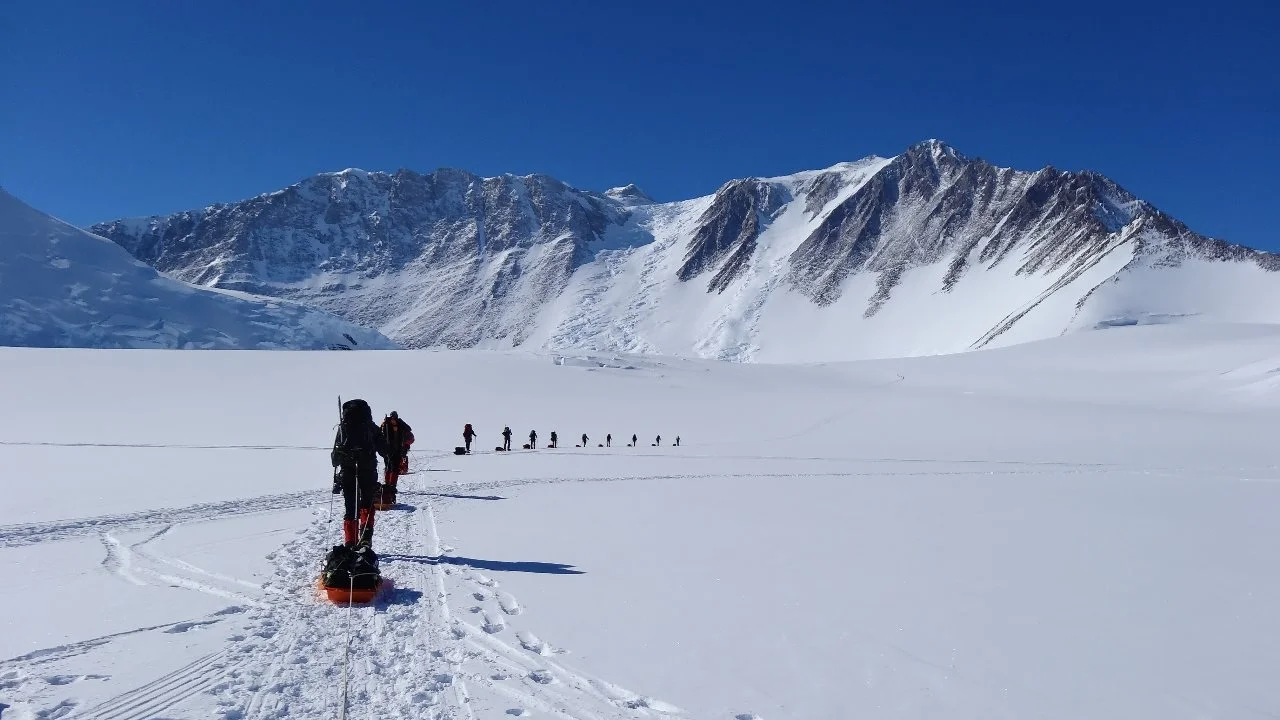 Foto: Arrastando Treno na Antarctica