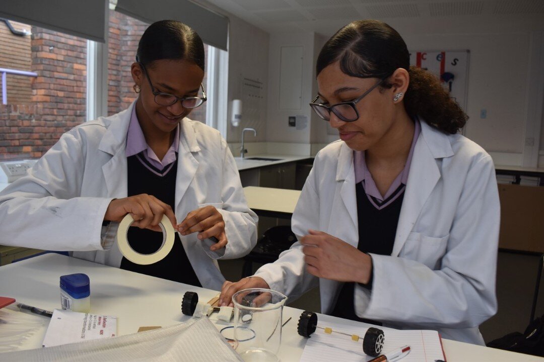 The Physics lesson for Year 8 and Year 9 students yesterday was all about building rubber band cars, and they really got into it! 🚗

The primary goal of this experiment is to construct a car that utilizes the energy from a rubber band and determine 