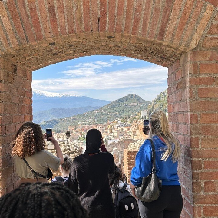Our Sixth Form Geographers had an incredible time exploring the beautiful landscapes of Sicily, Italy ✈️. From climbing Mount Etna to immersing themselves in the Geographer lifestyle 🌍, every moment of the trip was filled with excitement and wonder.