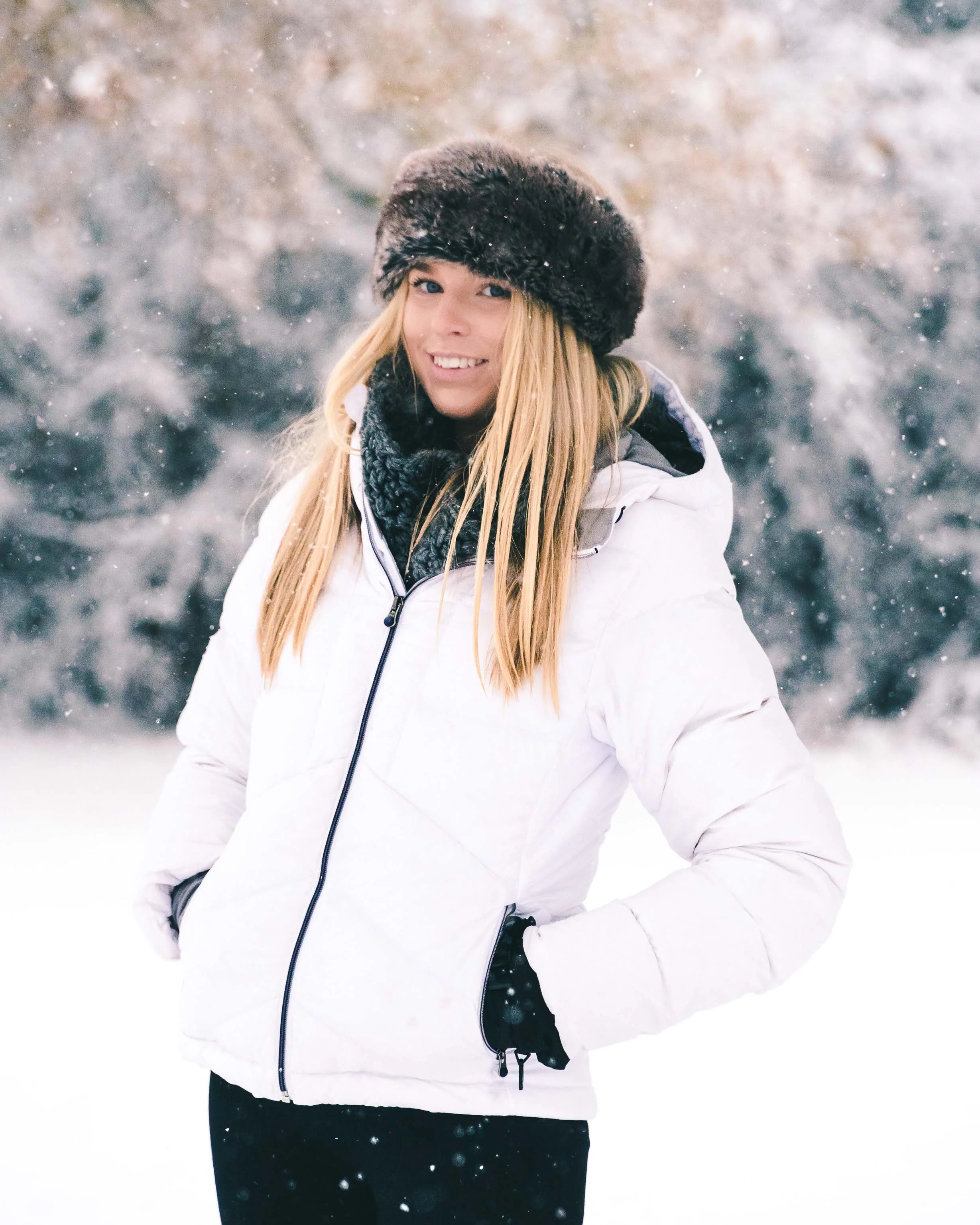 WINTER WALK LAURA-1.jpg