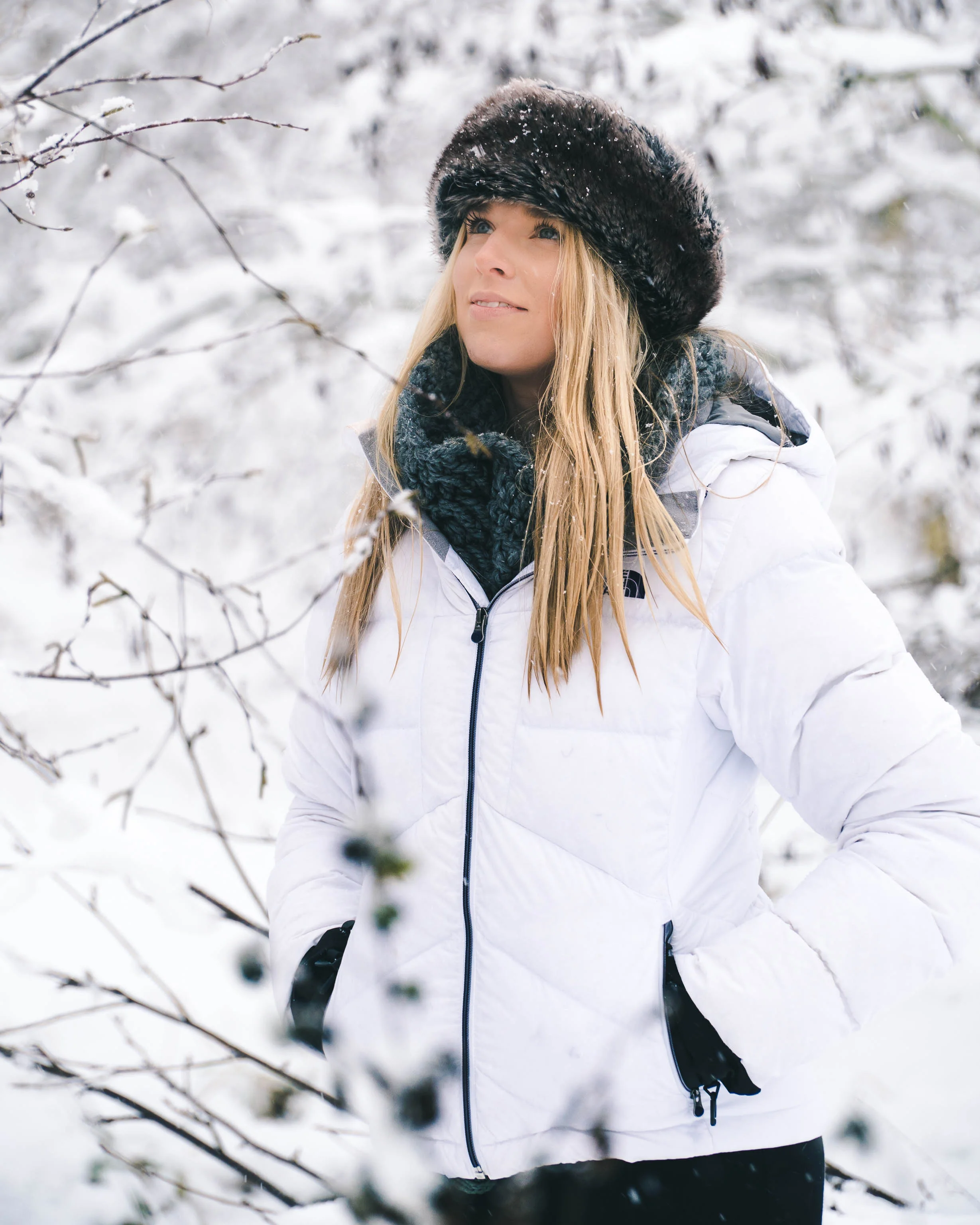 WINTER WALK LAURA-7.jpg