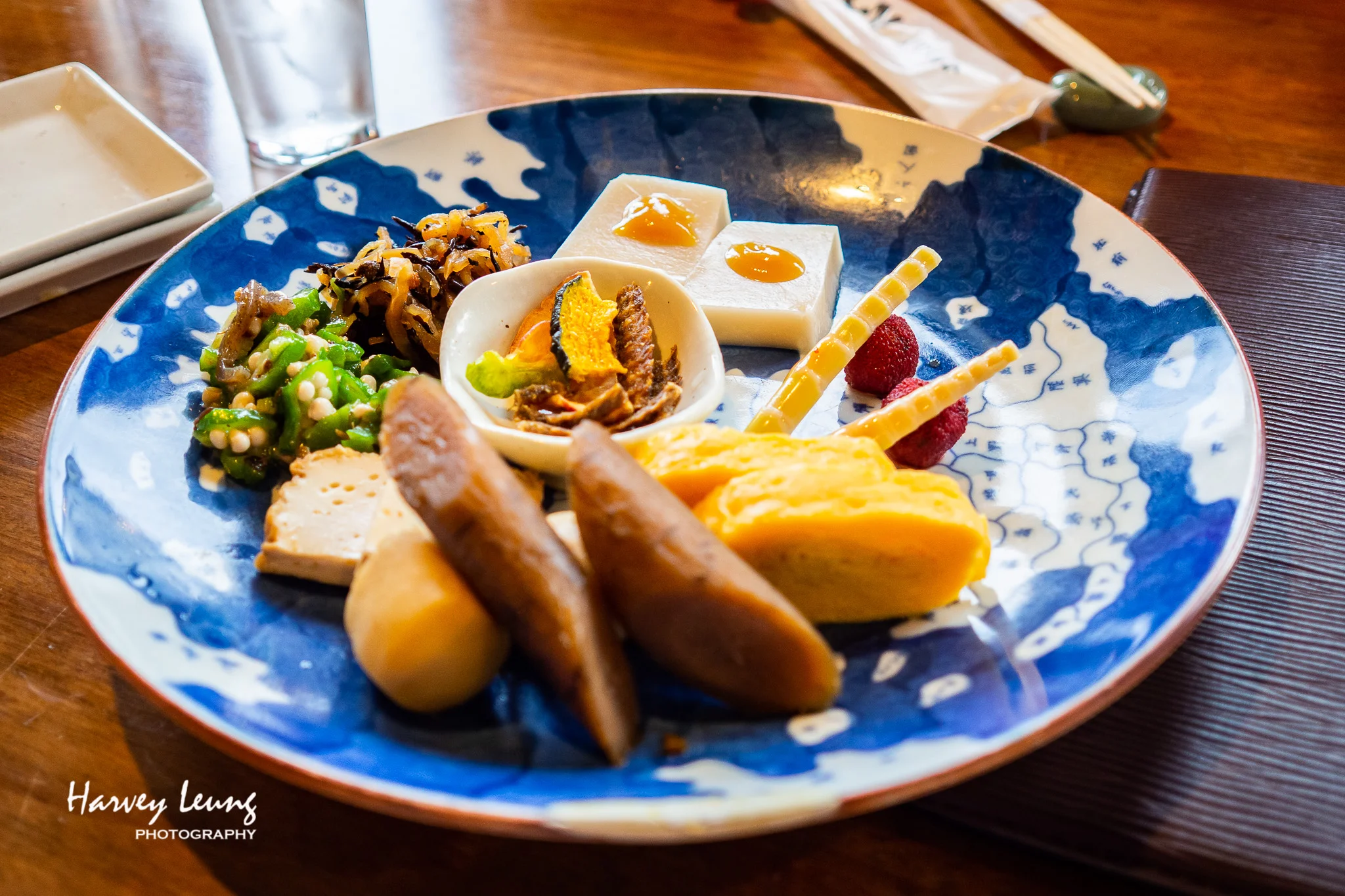 套餐附送嘅前菜 (まぶし・前菜・漬物・薬味・赤出し汁 )