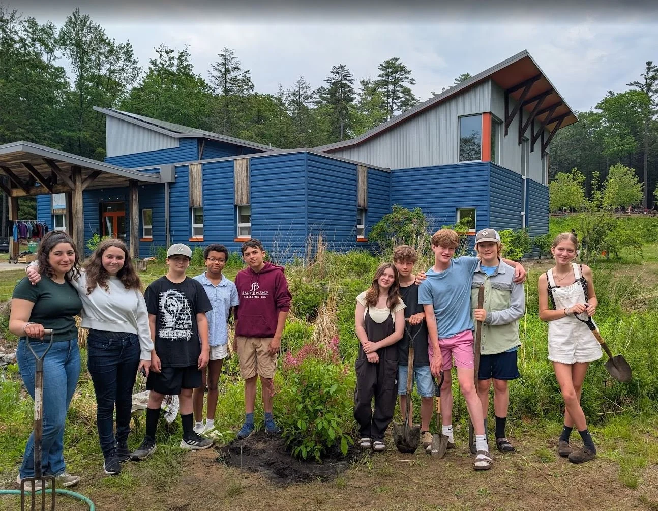 Calling all Friends School of Portland grads in high school! 

The Life After FSP panel is coming up on Thursday, Dec. 11 at 7pm.

Interested in being part of the panel? 

Want to catch up with FSP teachers + friends? 

For a schedule of the evening 