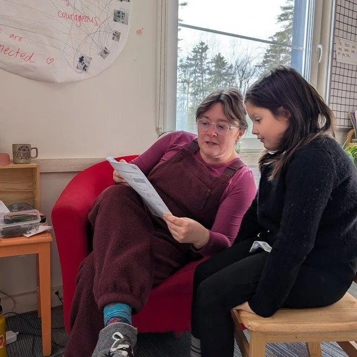 In third-grade math, Heather introduced &ldquo;Pocket Day.&rdquo; Every Wednesday, third-grade students count up all the pockets their classmates are wearing. Then they get to work building their estimation and graphing skills. 

Heather shared: &ldq