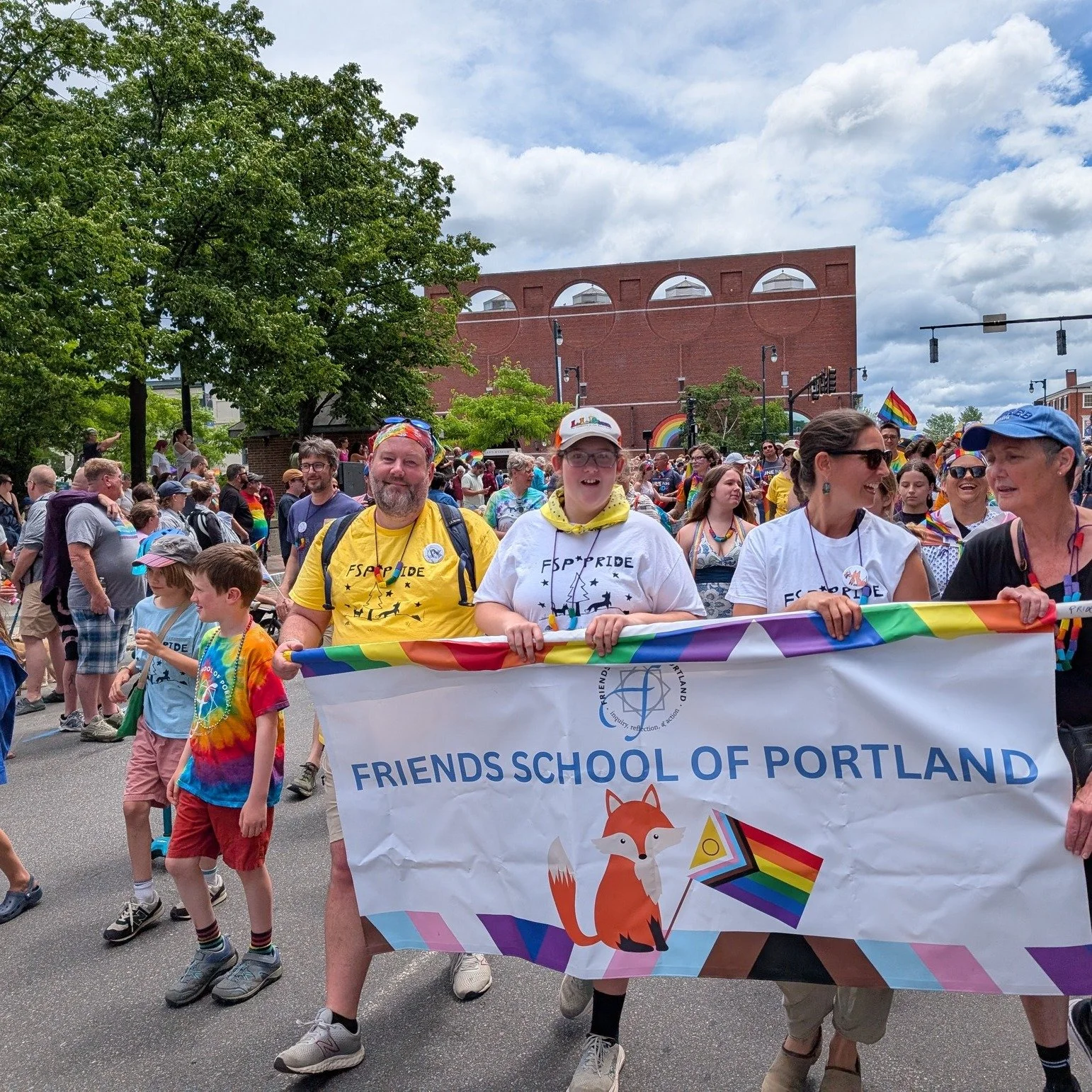 Friends show up for friends. 🌈 Families, teachers, board members, and grandfriends joined together to march in Portland's Pride Parade last Saturday.