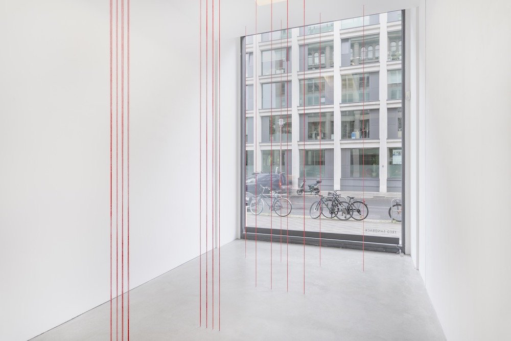 Fred Sandback. Galerie Thomas Schulte, Berlin