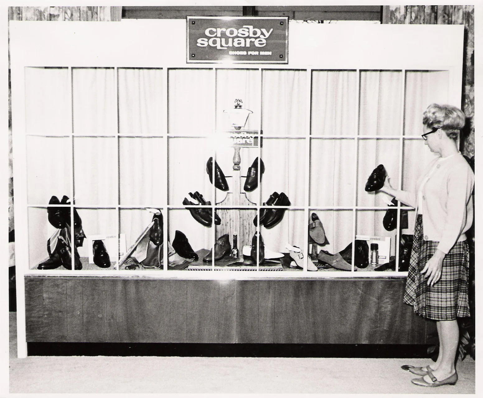 Crosby Square Display 1968.jpg