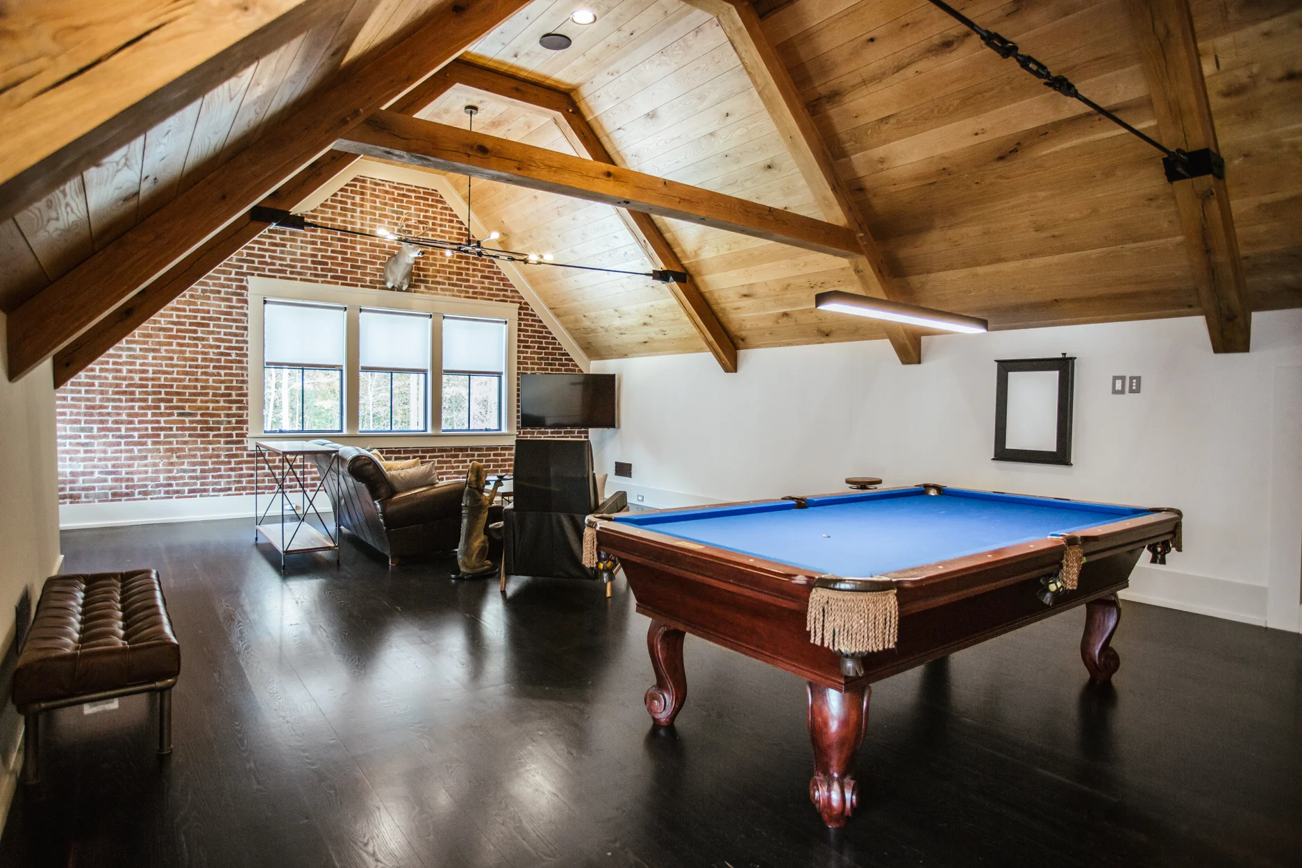 Rustic White Oak Nickel Gap Tongue & Groove Ceiling