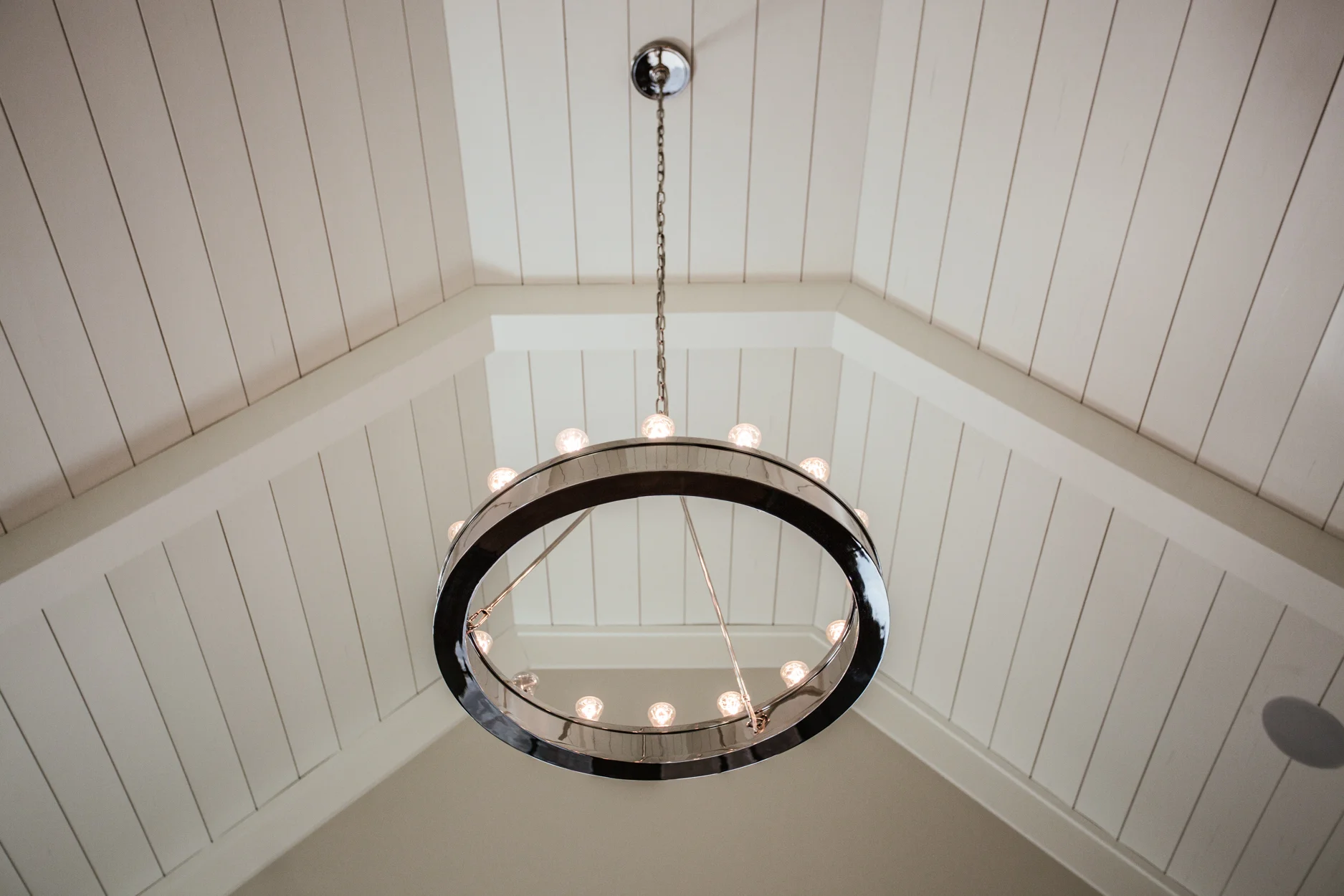 Clear Southern Pine Nickel Gap Painted White