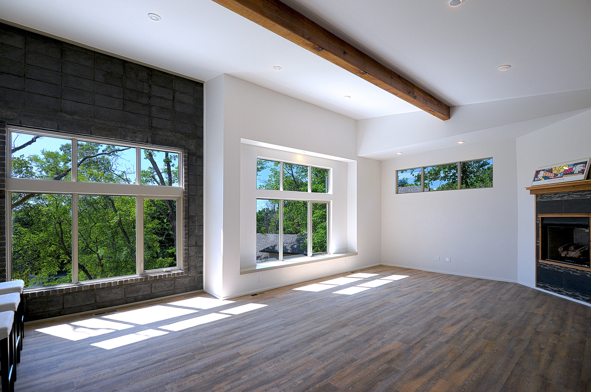 weatherbarr-Apex-casement-picture-window-interior.jpg