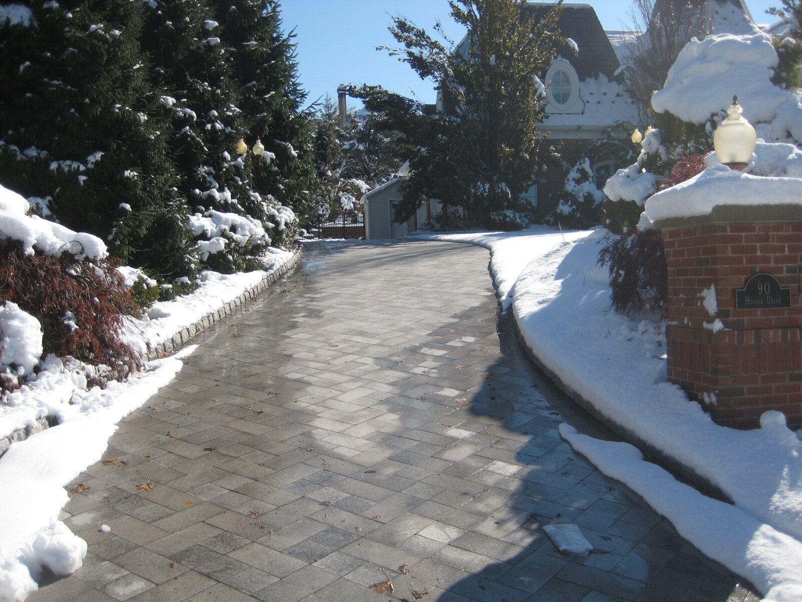 Driveway with Low Voltage Electric Snow Melt System