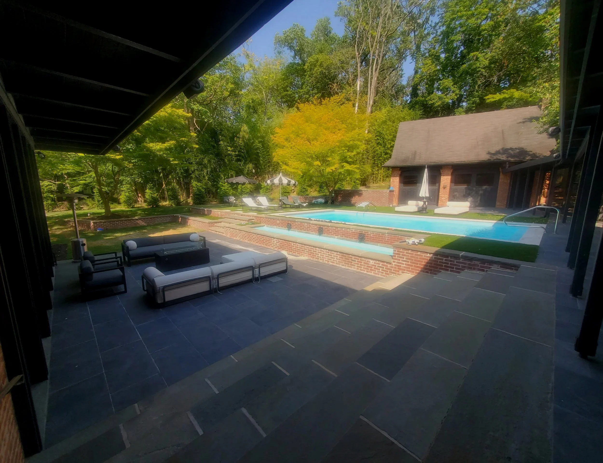 Chic outdoor spaces creates a resort feeling at home