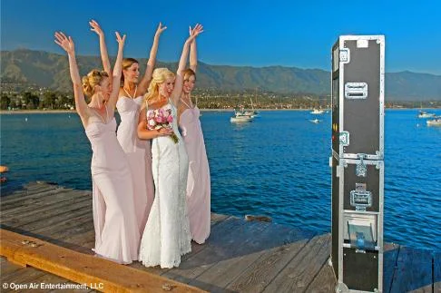Open-Air-Photobooth-Banner-486x323.jpg
